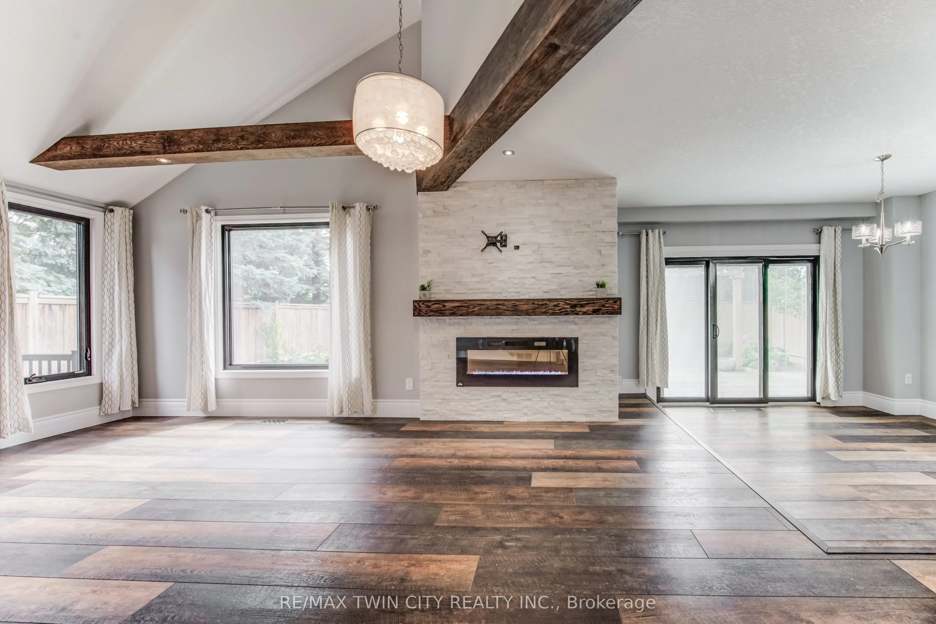 3 Westview Crescent