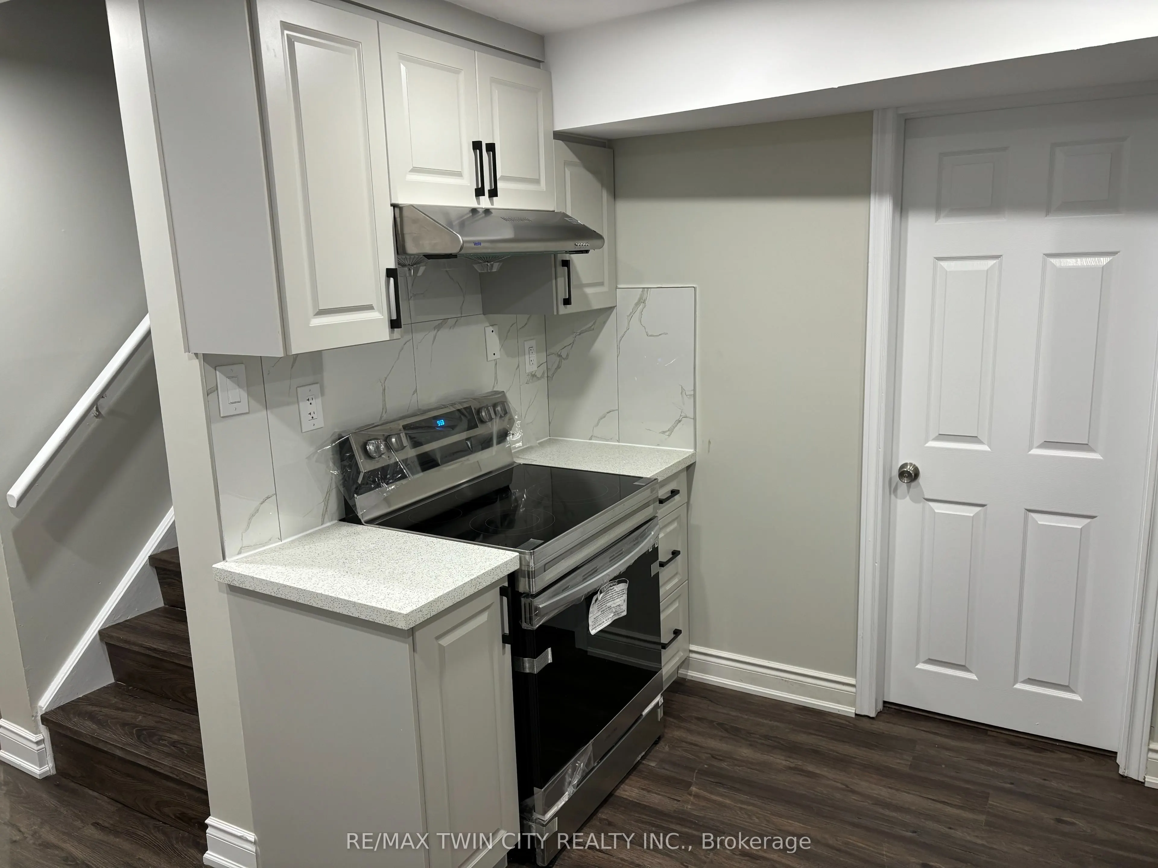 3 Westview Crescent