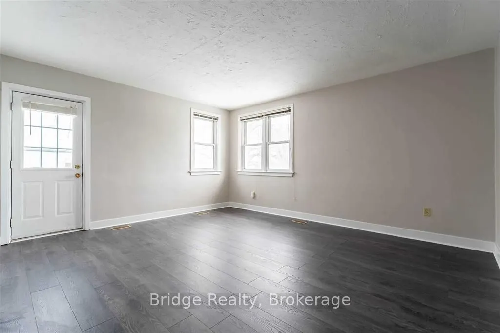 208 Huron Street, #2
