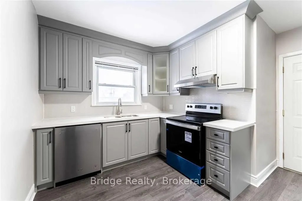 208 Huron Street, #2