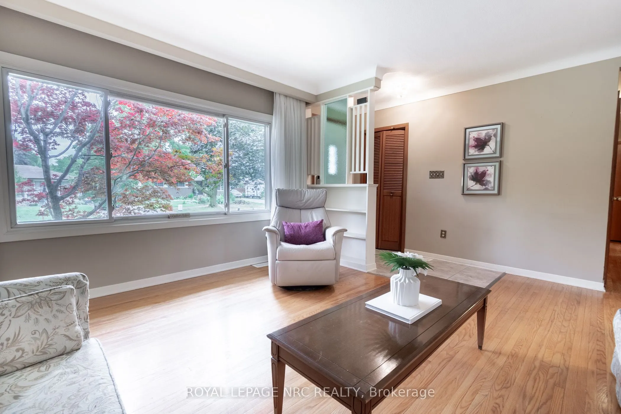 15 Monique Crescent