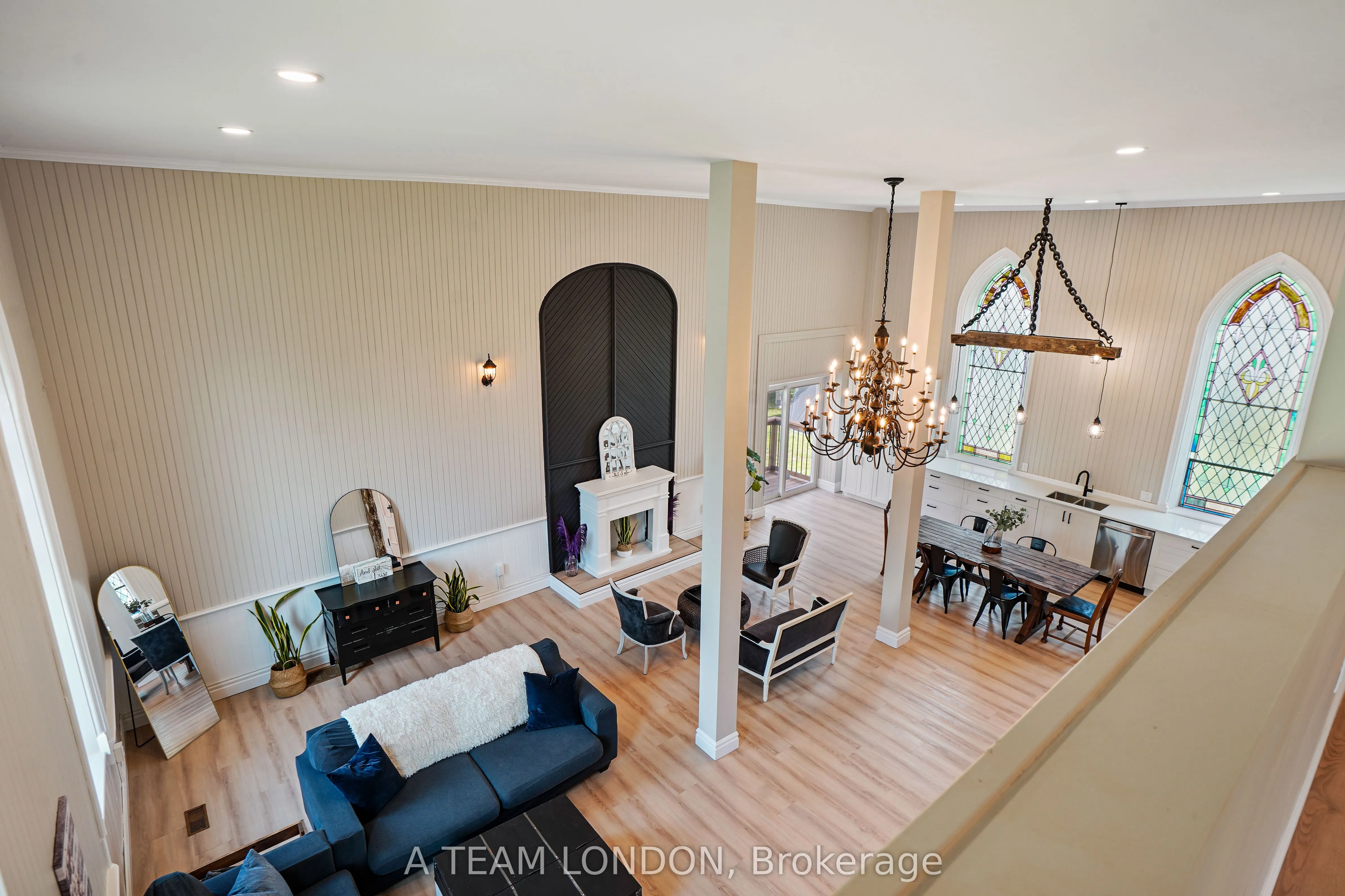 10096 Iona Road