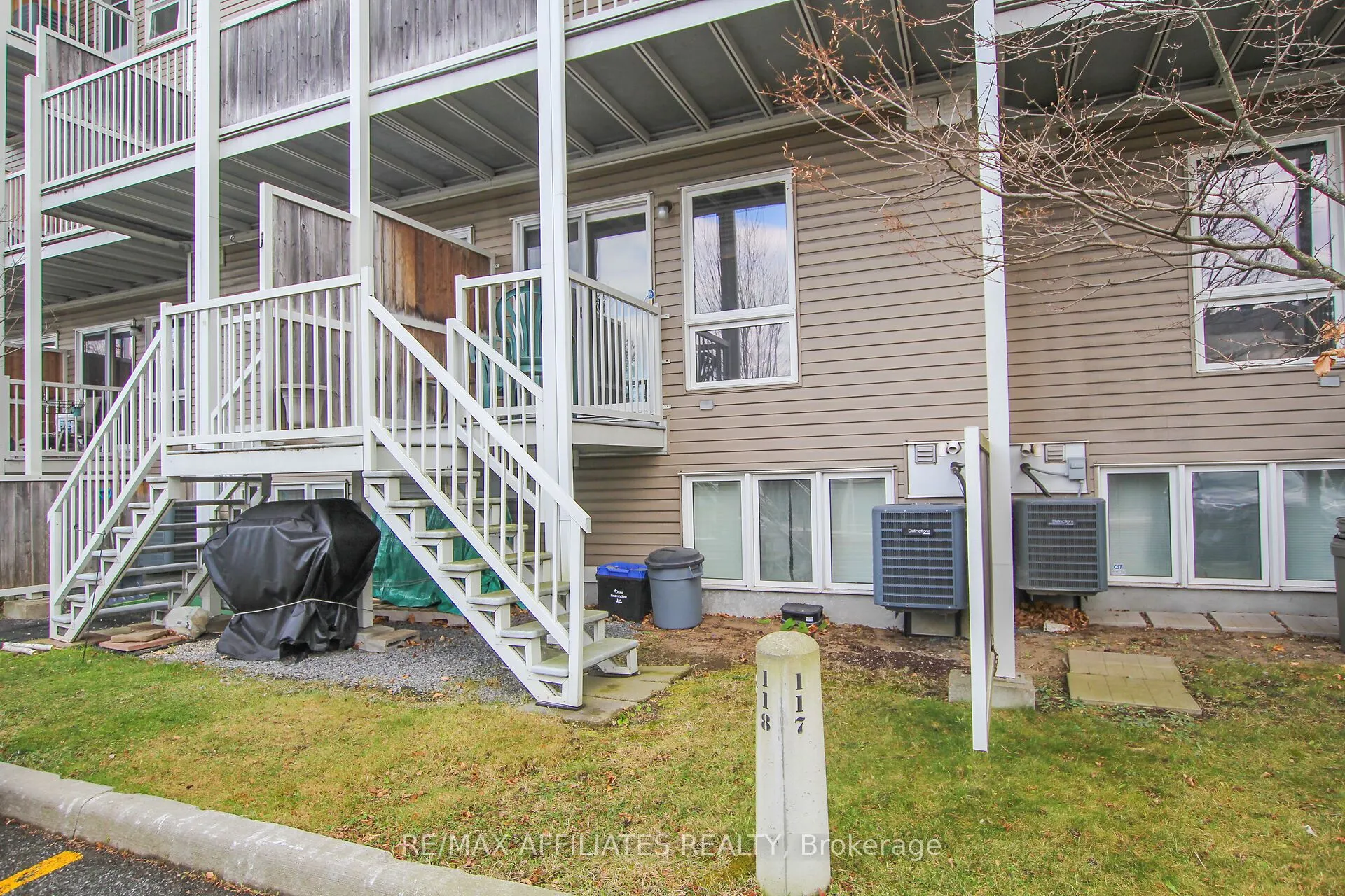 393 Chapman Mills Drive, #4