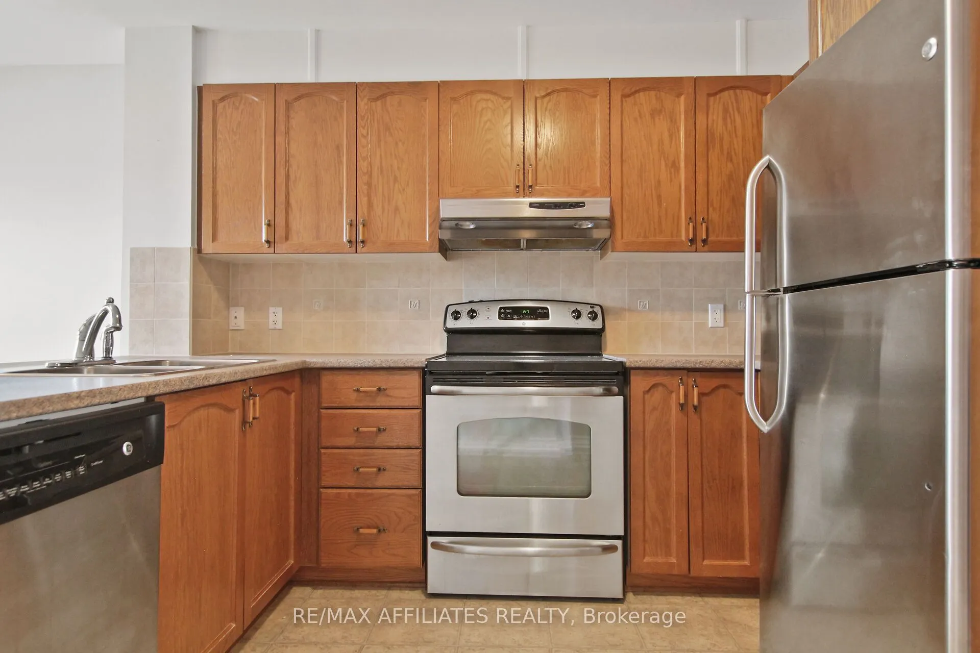 393 Chapman Mills Drive, #4