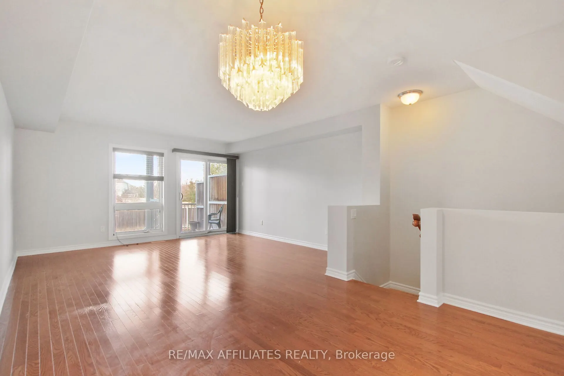 393 Chapman Mills Drive, #4