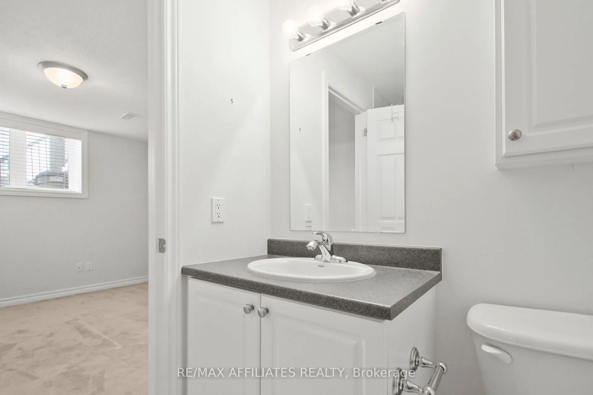 393 Chapman Mills Drive, #4