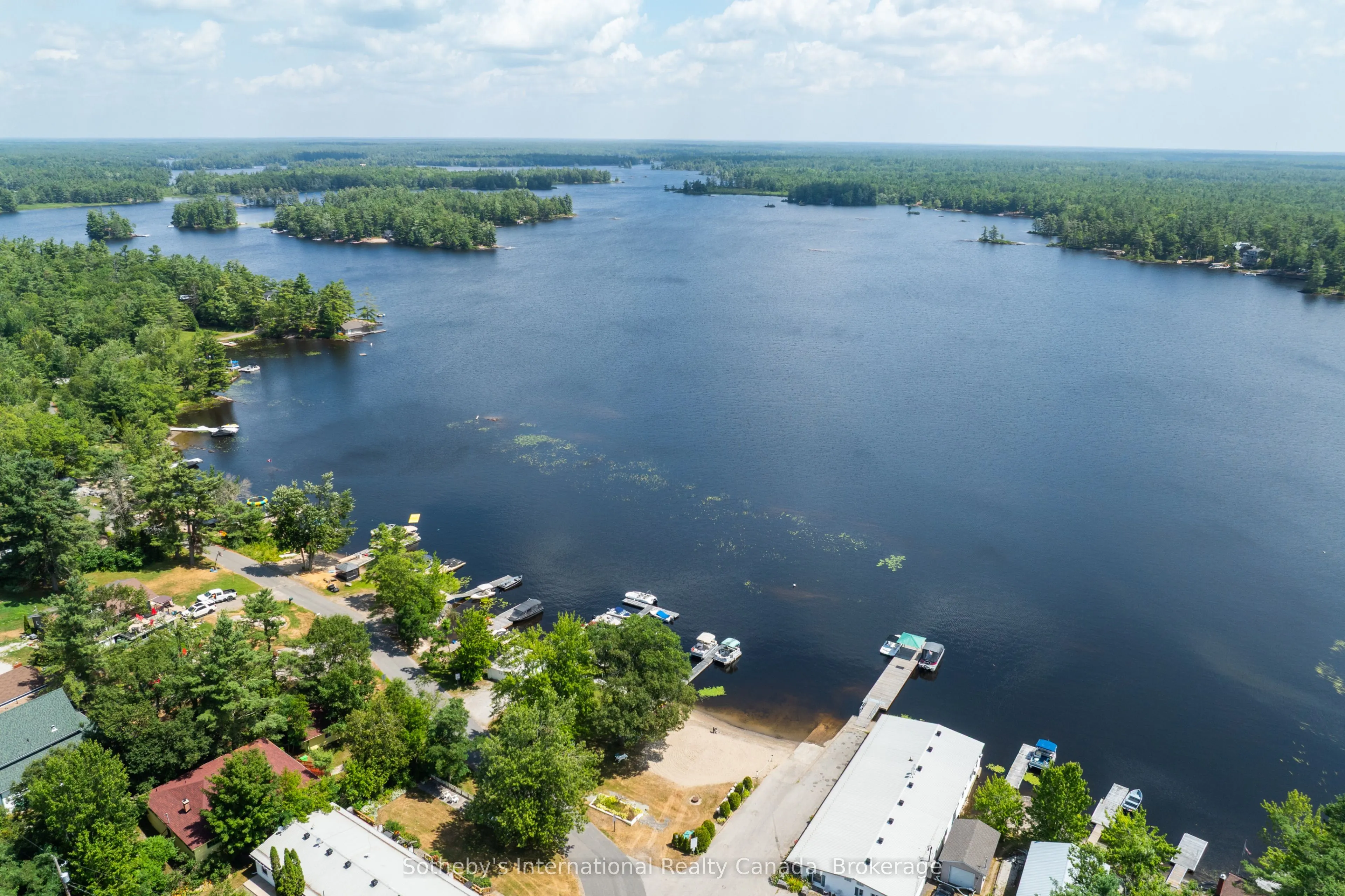 1118 South Kahshe Lake Road