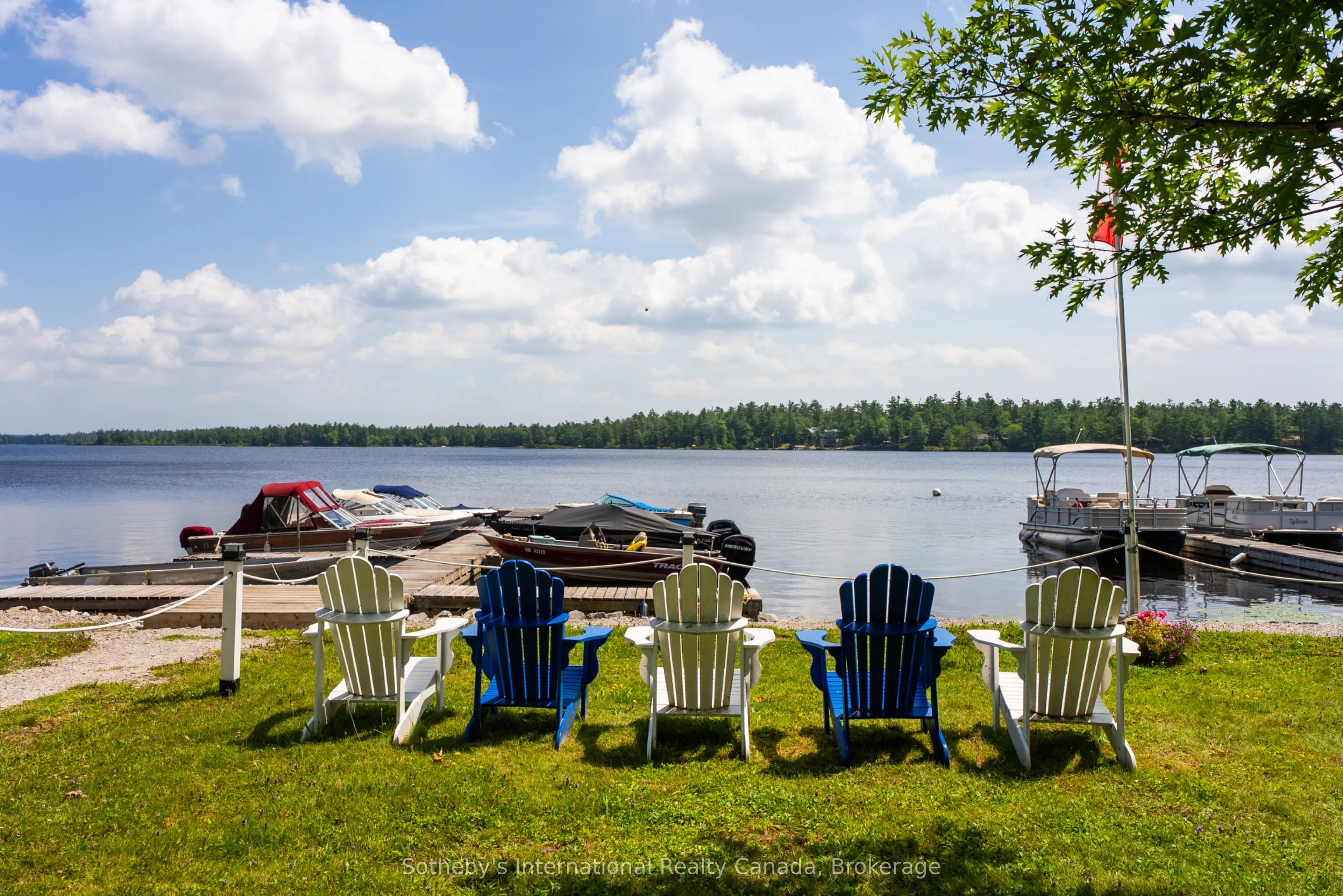 1118 South Kahshe Lake Road