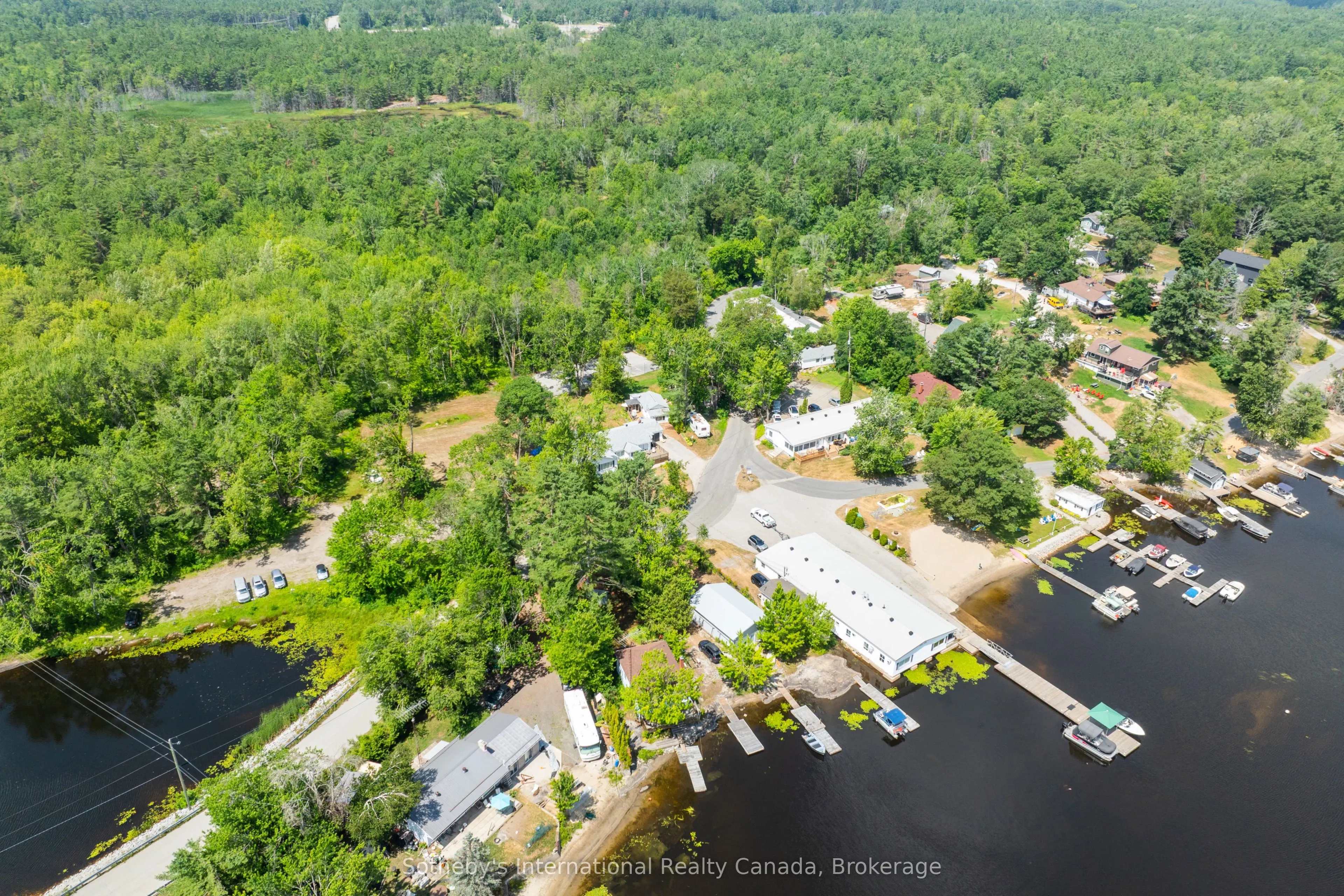 1118 South Kahshe Lake Road