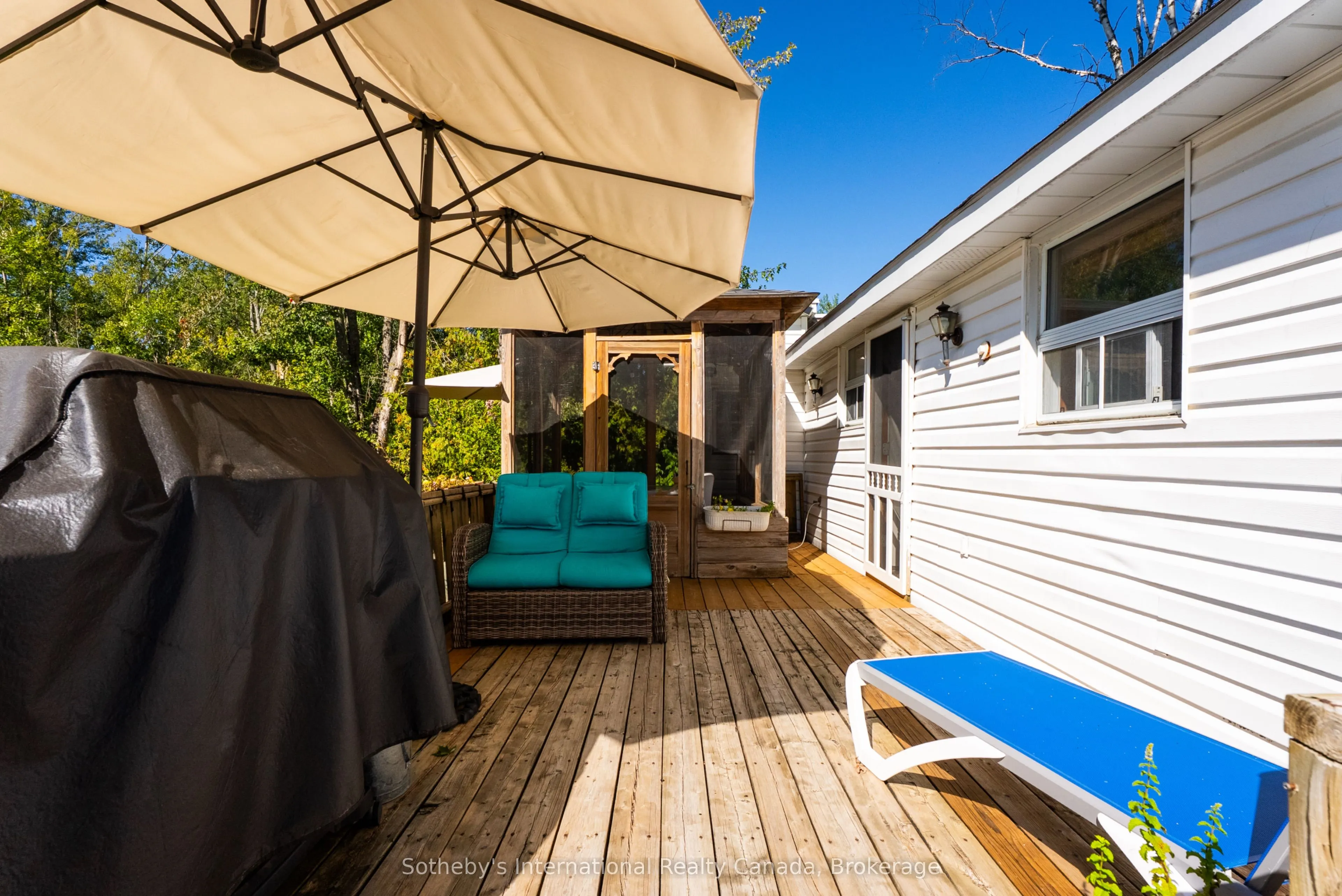1118 South Kahshe Lake Road