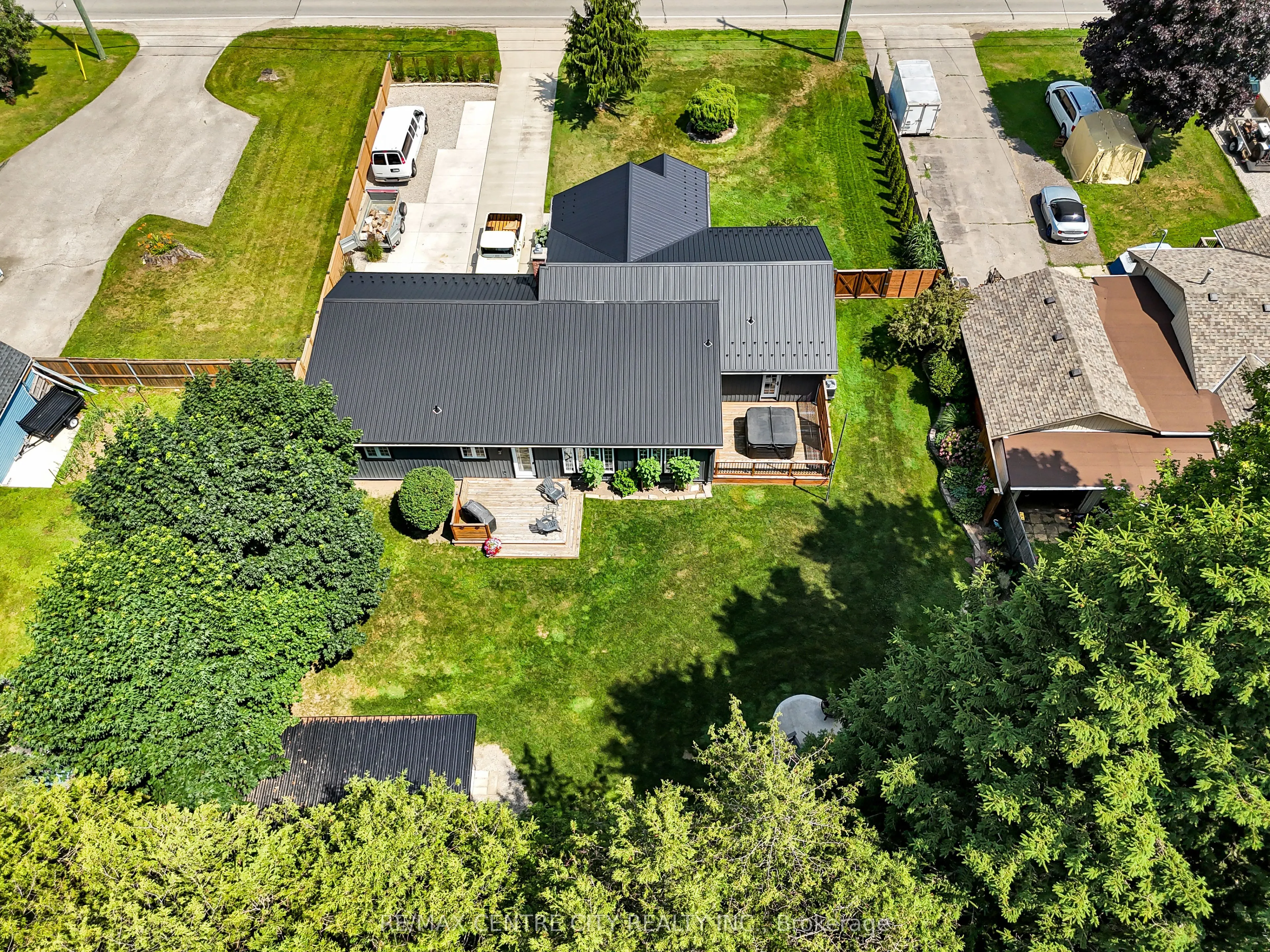 42641 Southdale Line