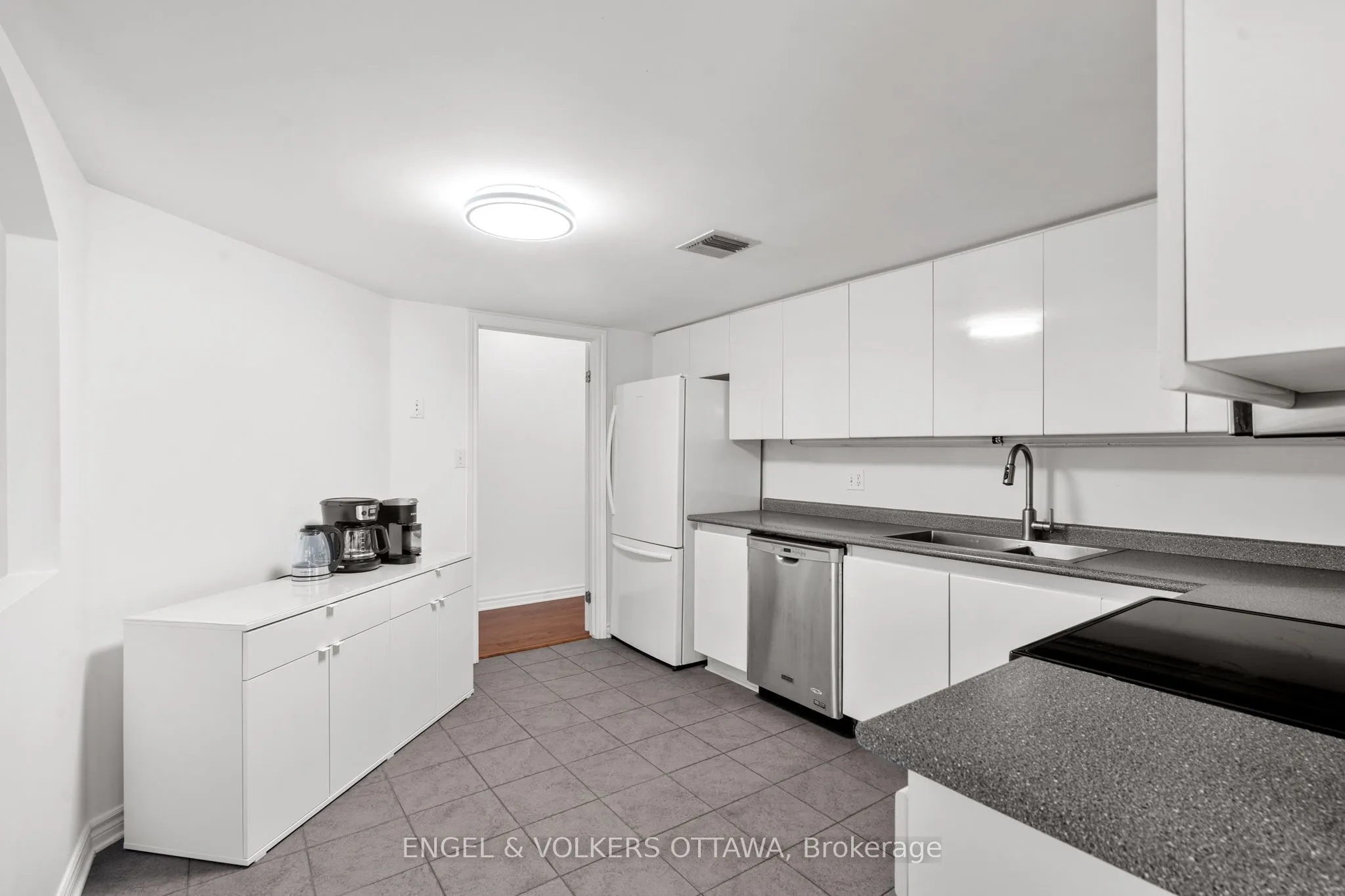 3105 Carling Avenue, #305