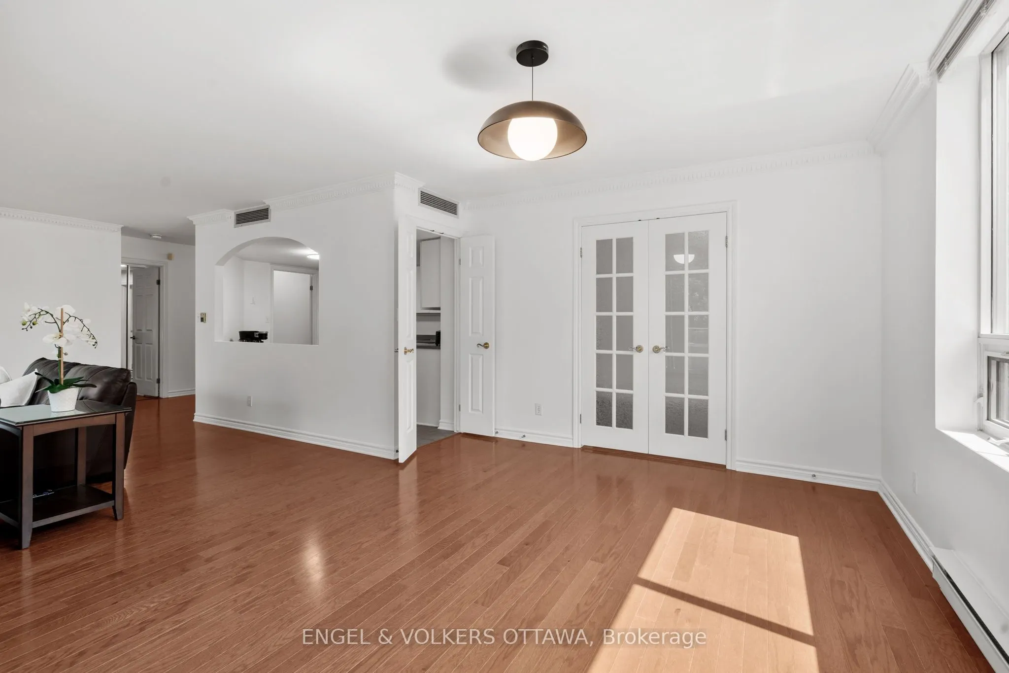 3105 Carling Avenue, #305