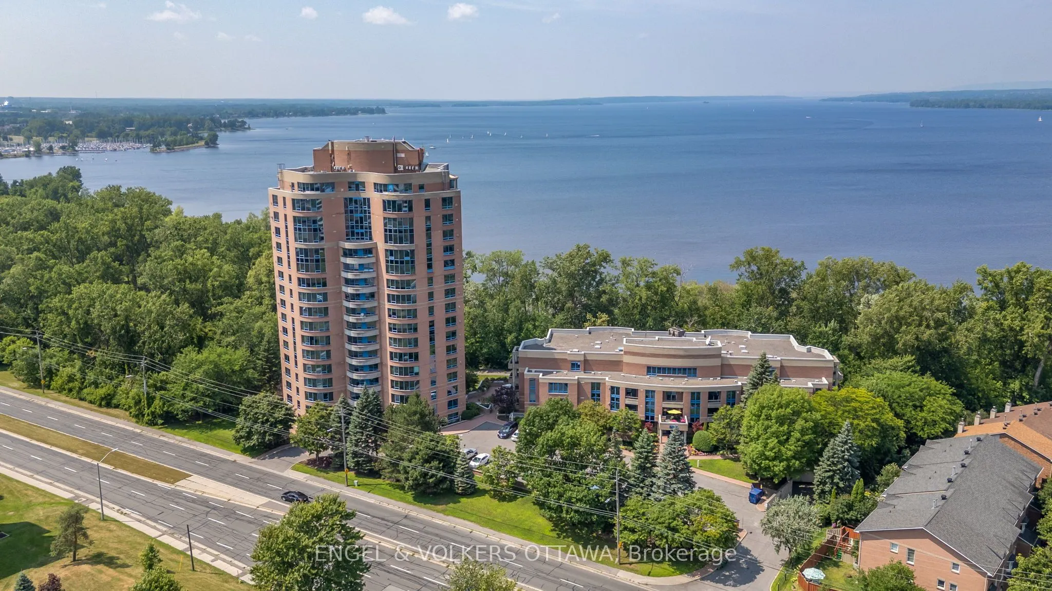 3105 Carling Avenue, #305