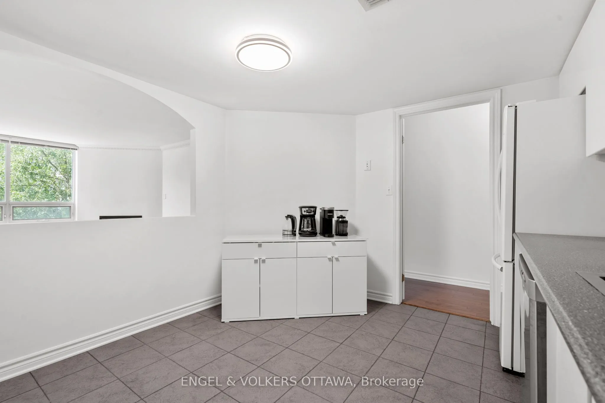 3105 Carling Avenue, #305