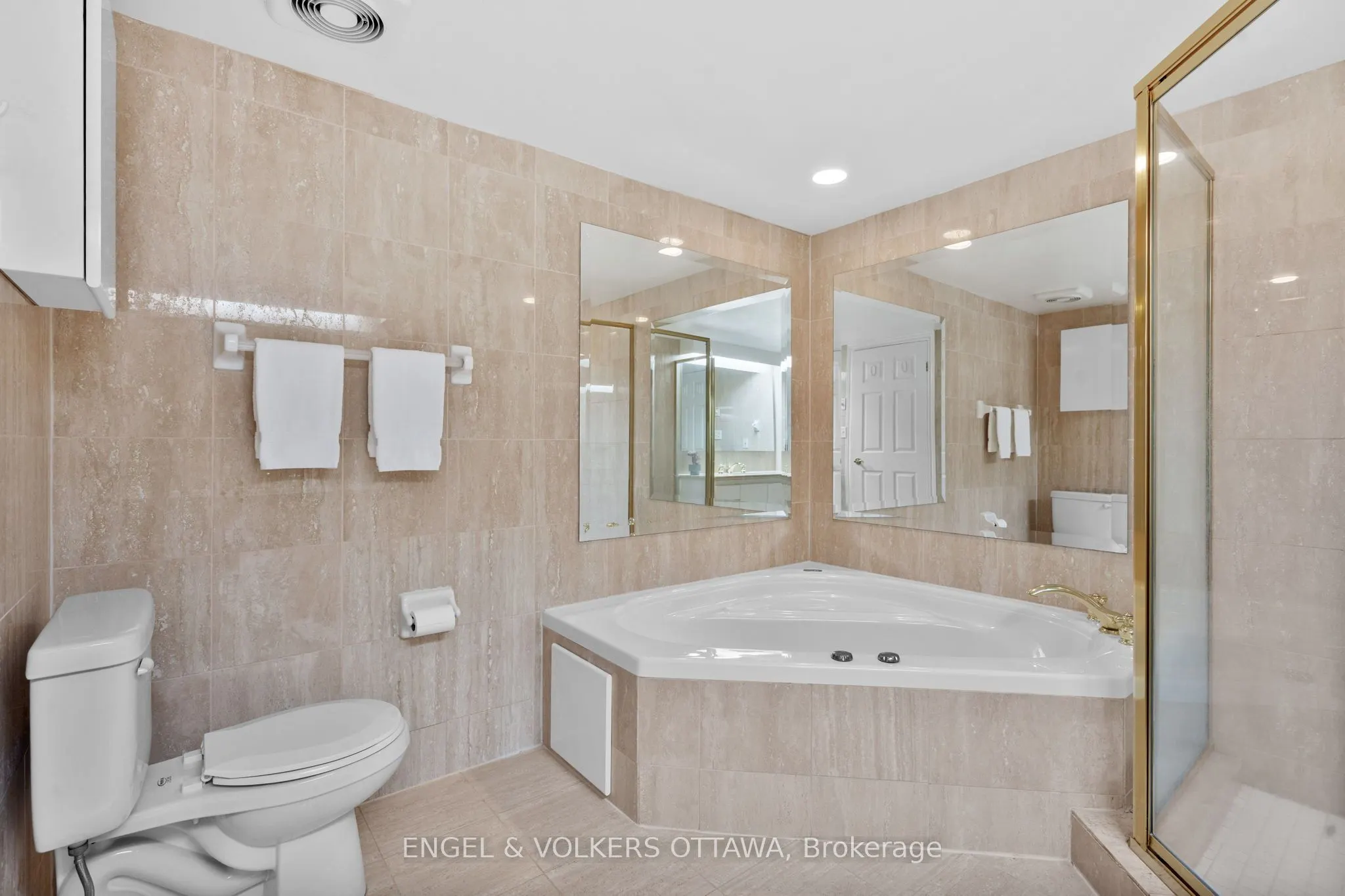 3105 Carling Avenue, #305