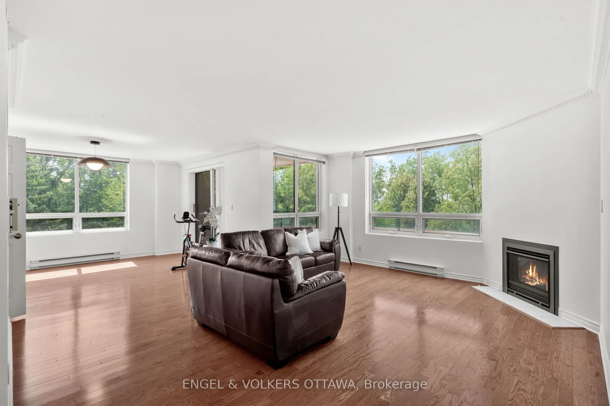 3105 Carling Avenue, #305