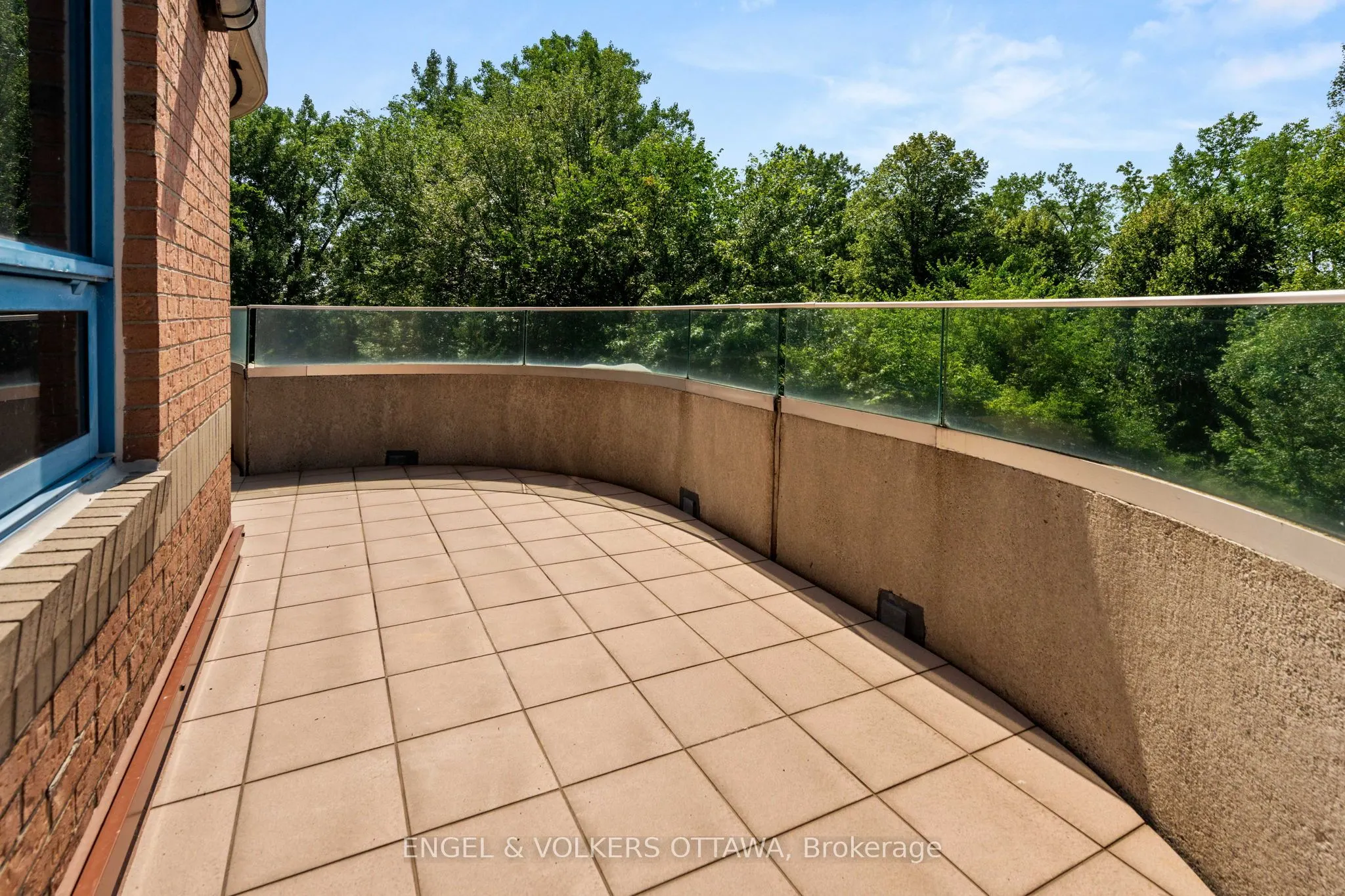 3105 Carling Avenue, #305