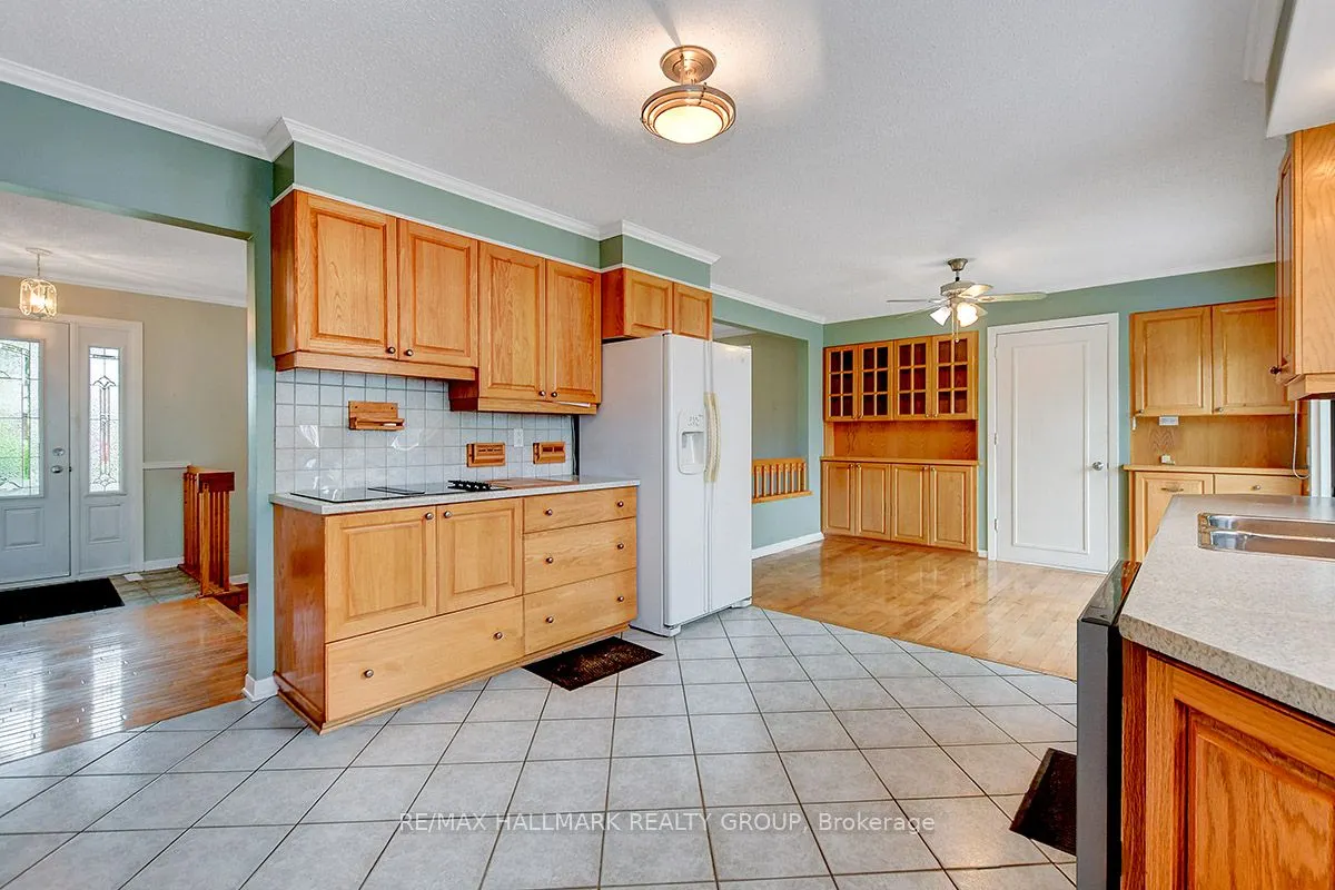 1134 Maisonneuve Street