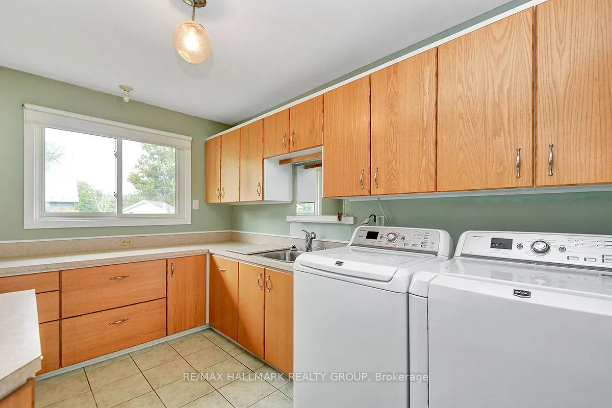 1134 Maisonneuve Street