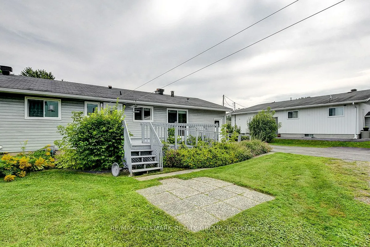 1134 Maisonneuve Street