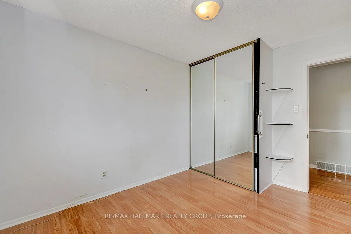 1134 Maisonneuve Street