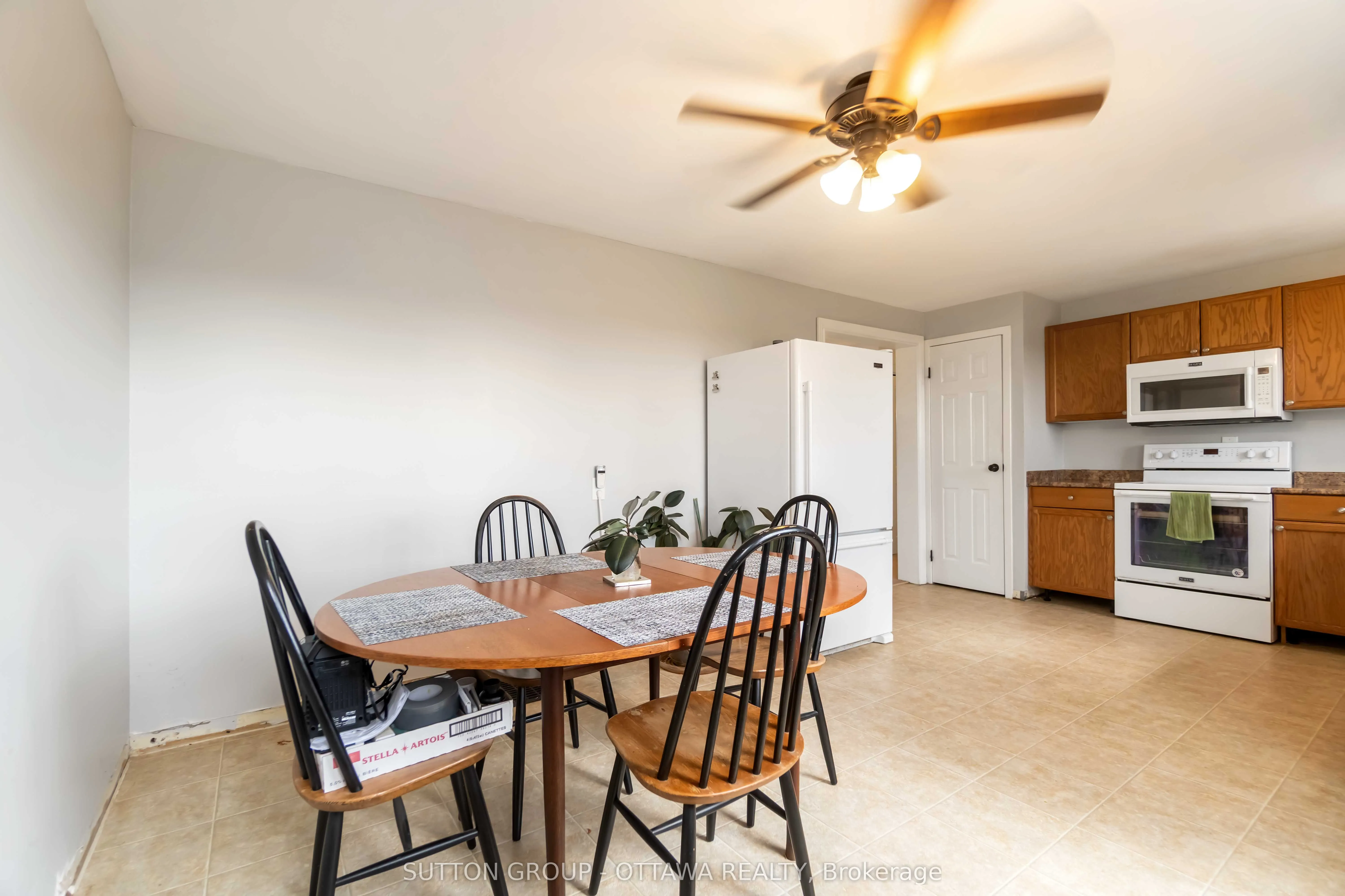 113 Taylor Road E