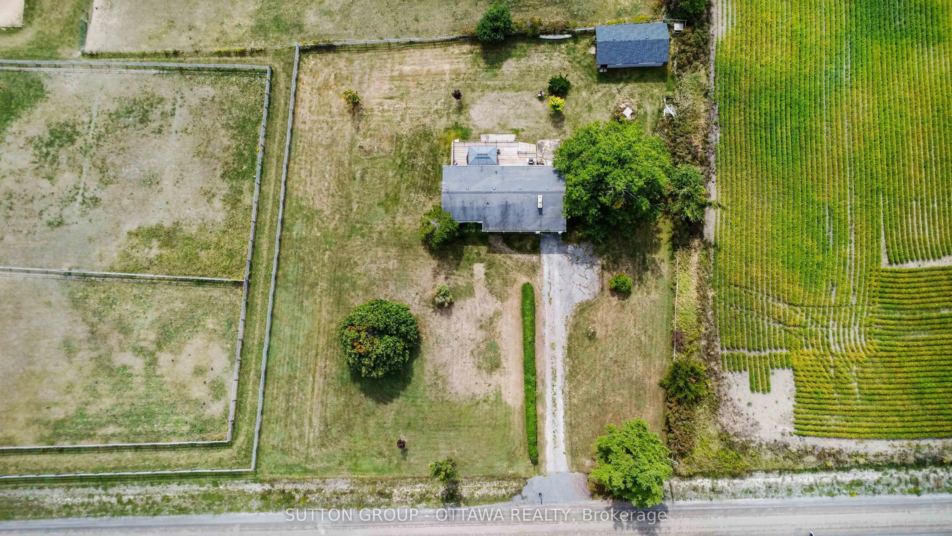 113 Taylor Road E