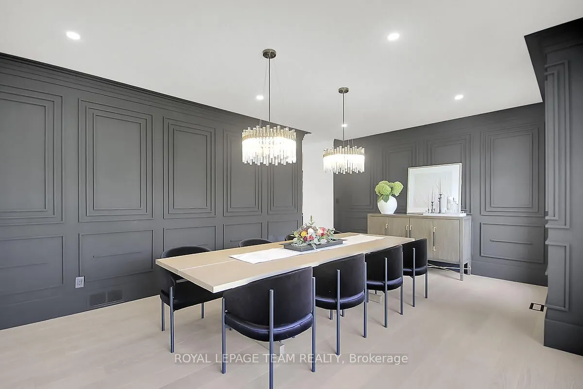 5852 Red Castle Ridge