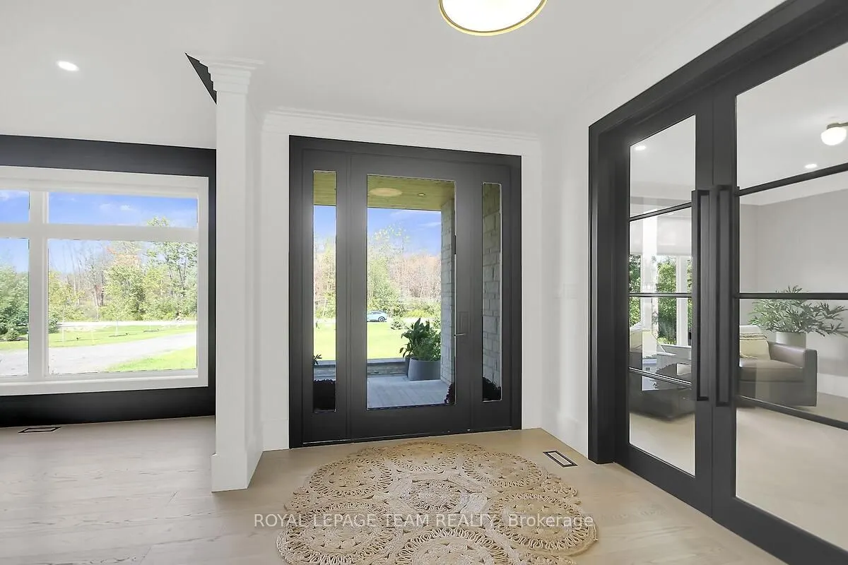 5852 Red Castle Ridge