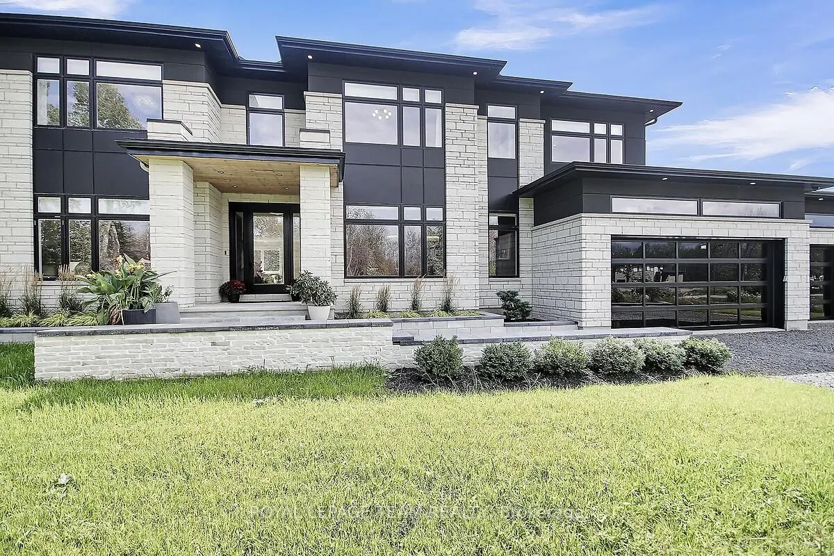 5852 Red Castle Ridge