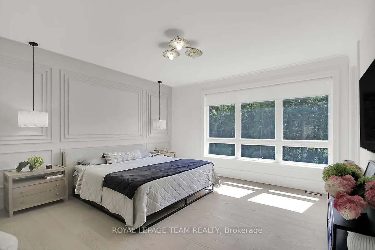 5852 Red Castle Ridge