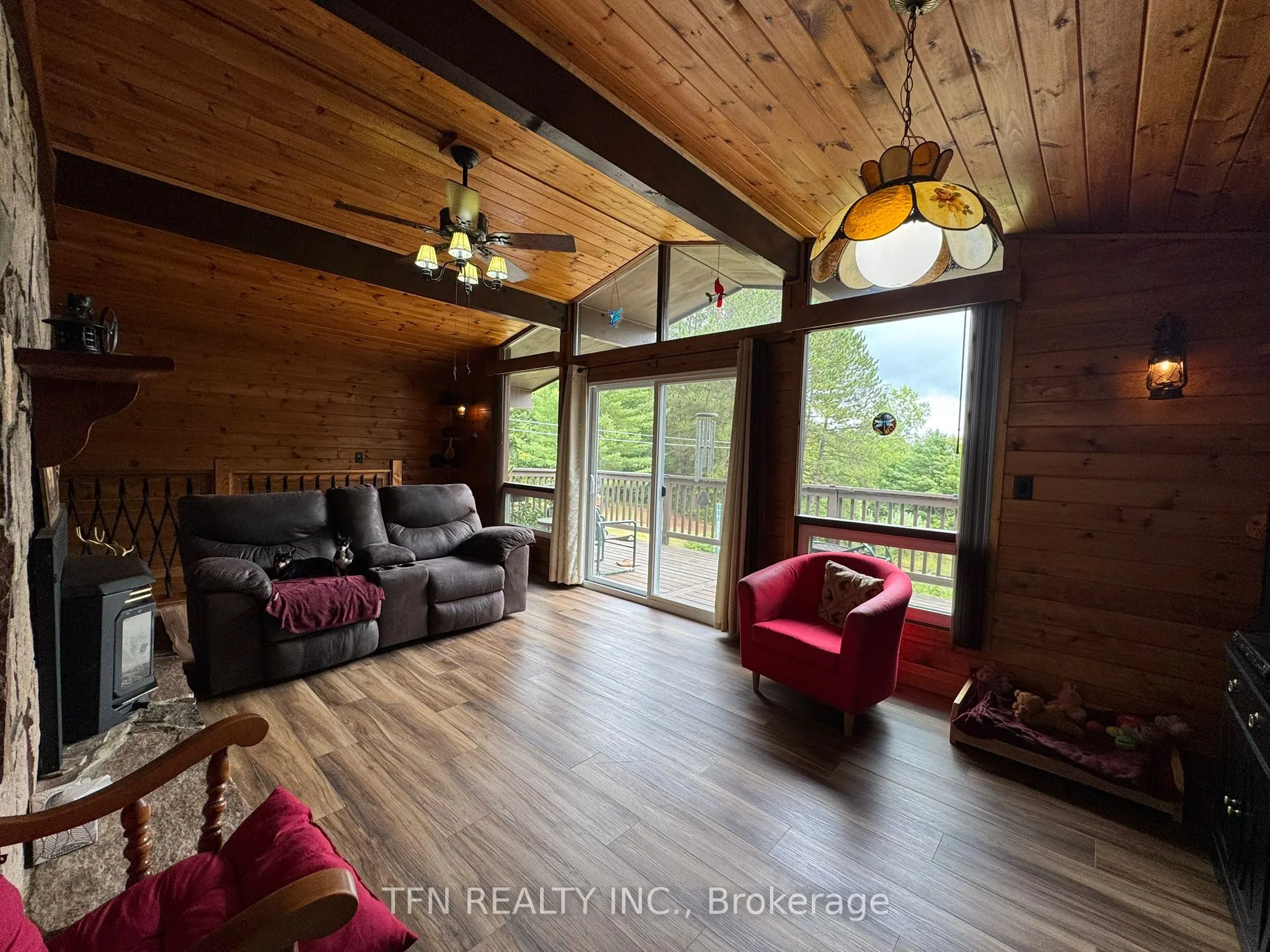 110 Machar Strong Boundary Road W