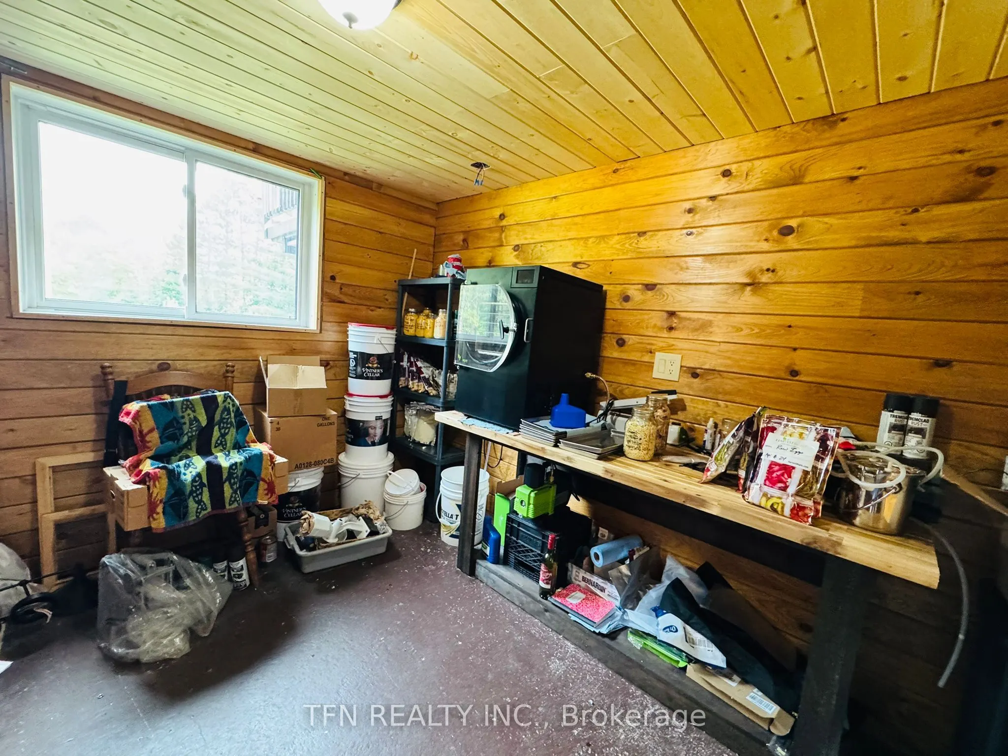 110 Machar Strong Boundary Road W