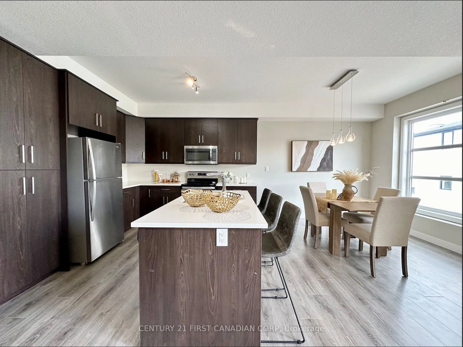 961 Manhattan Way, #961