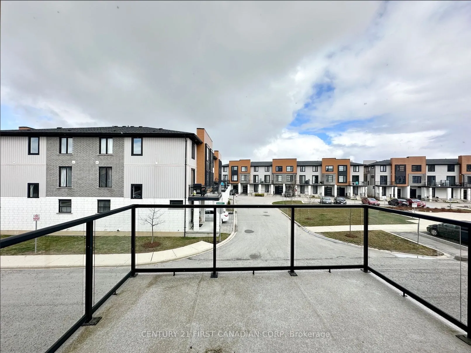 961 Manhattan Way, #961