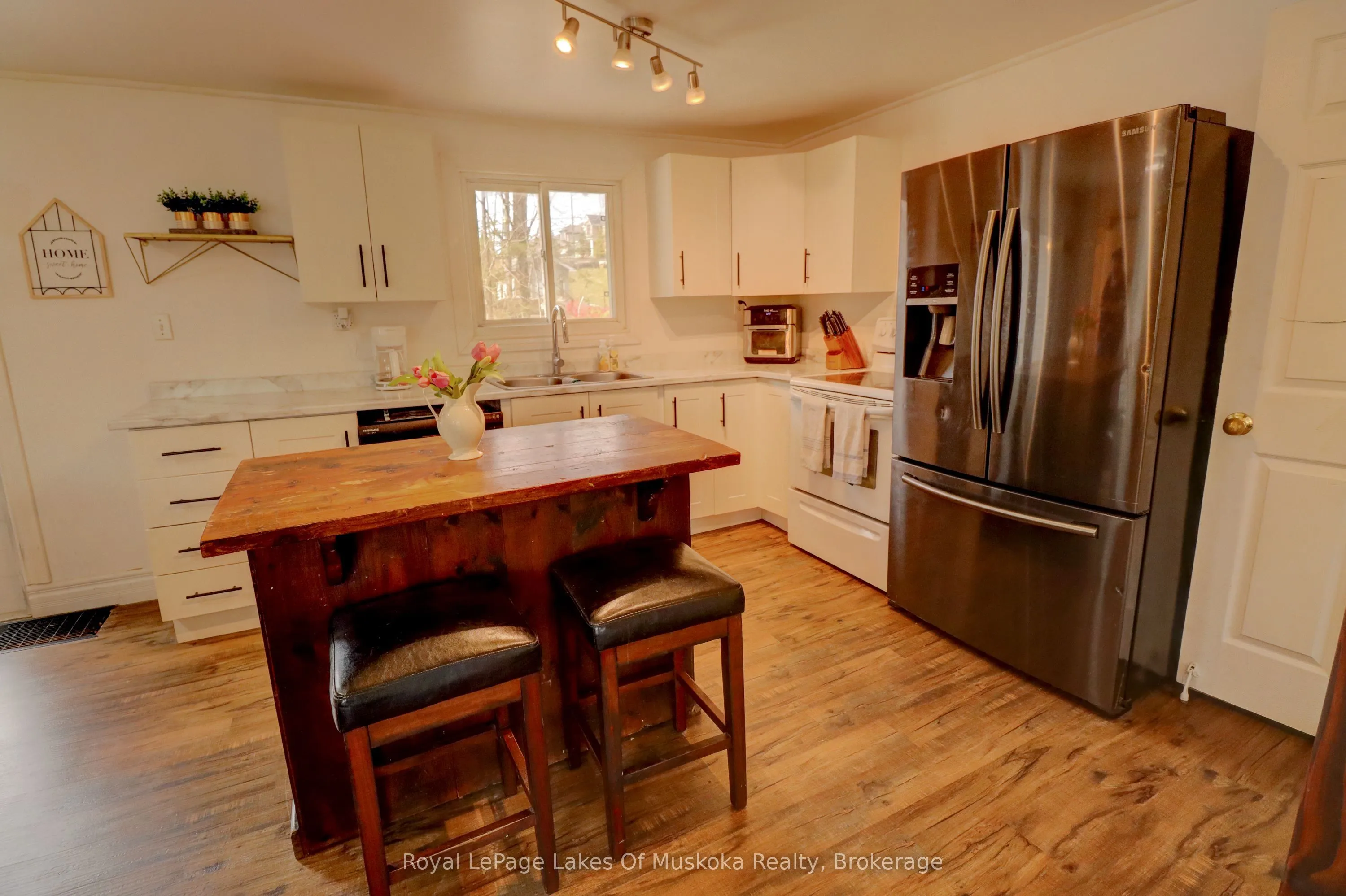 6 Hibberd Lane