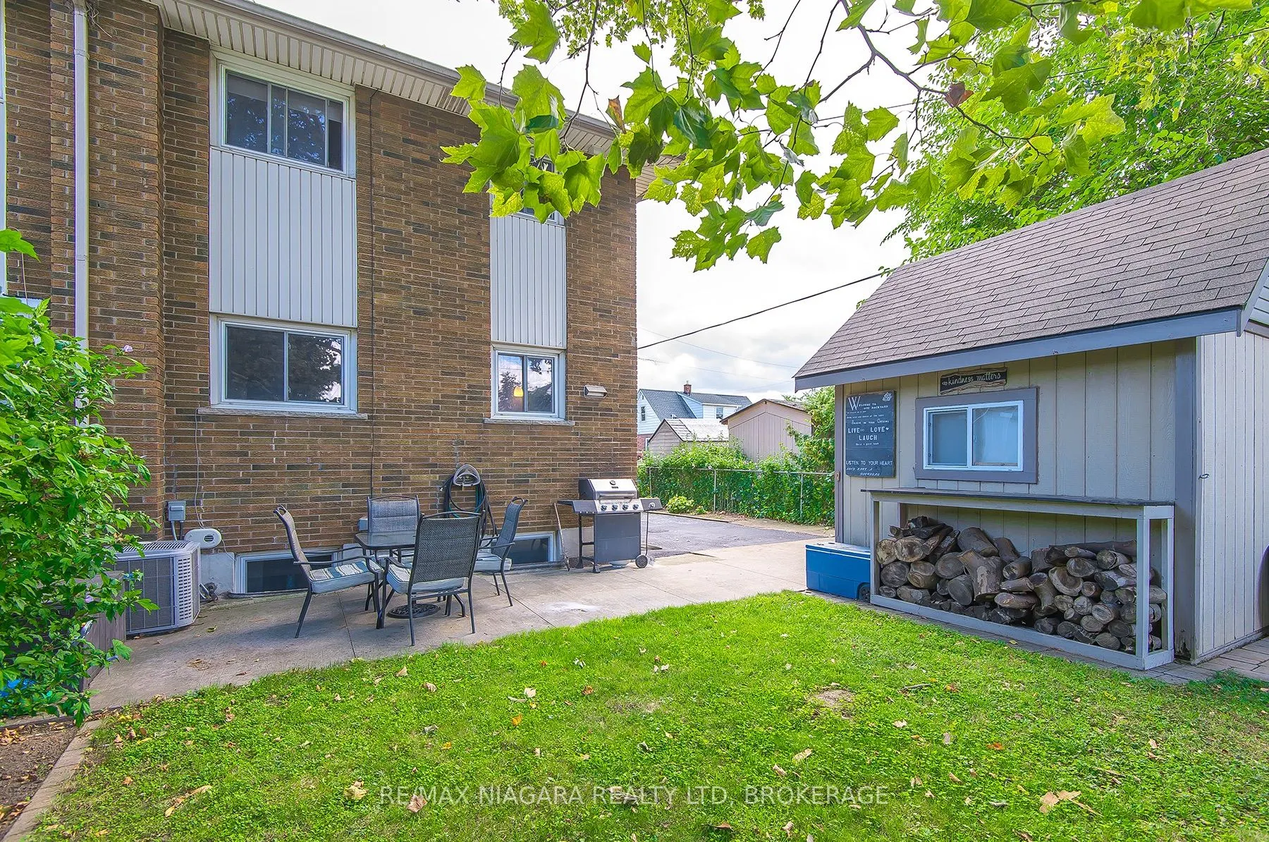 5 Glen Avenue