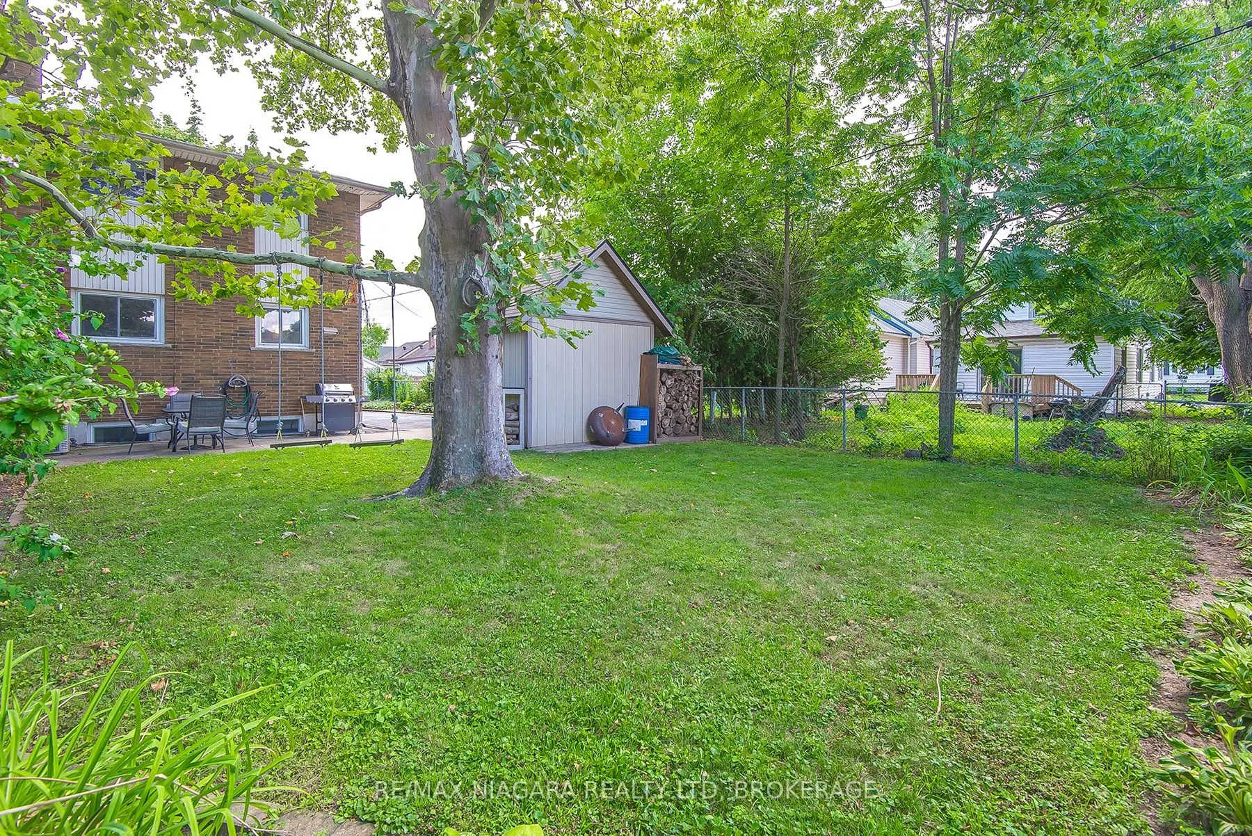 5 Glen Avenue
