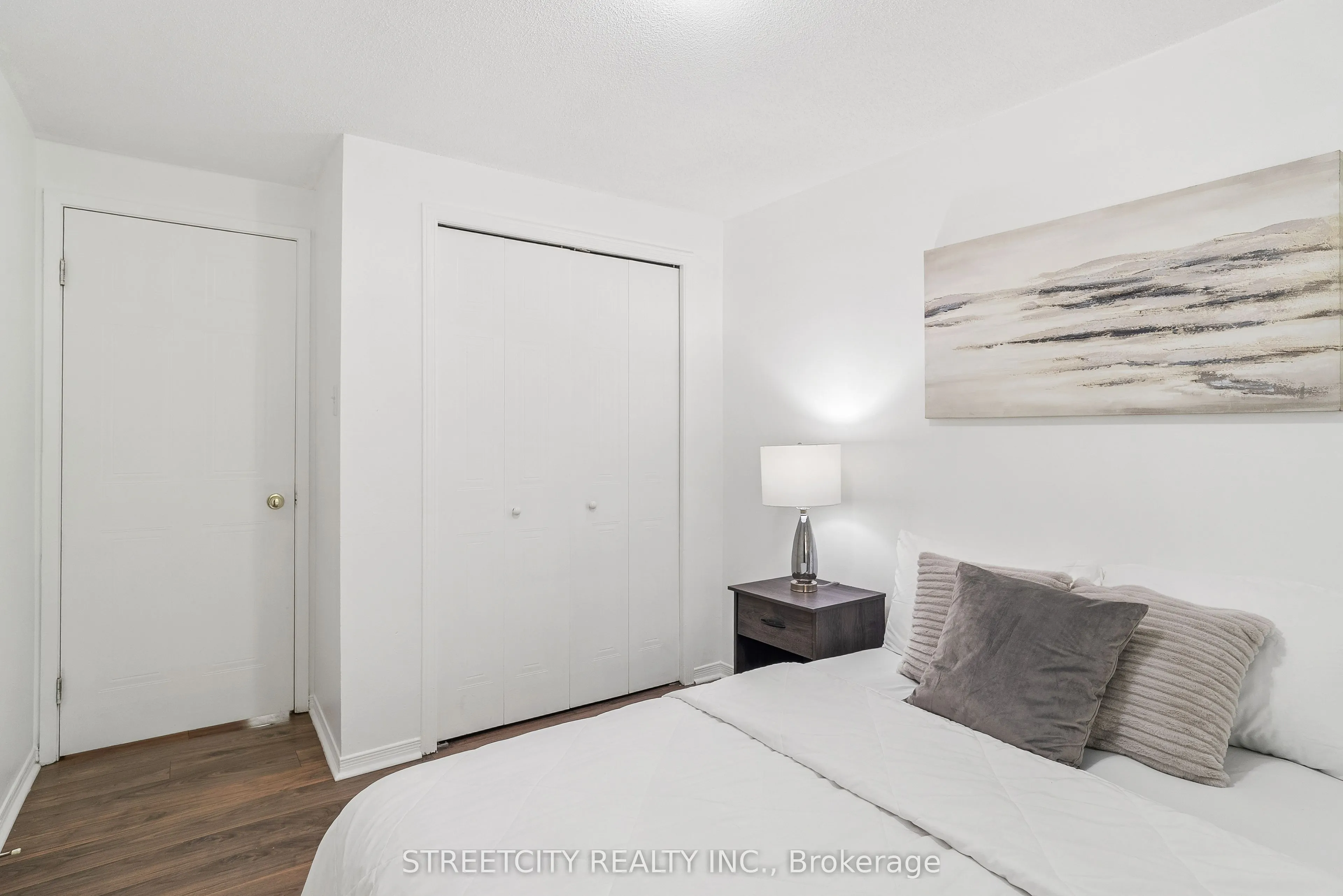 1247 Huron Street, #81