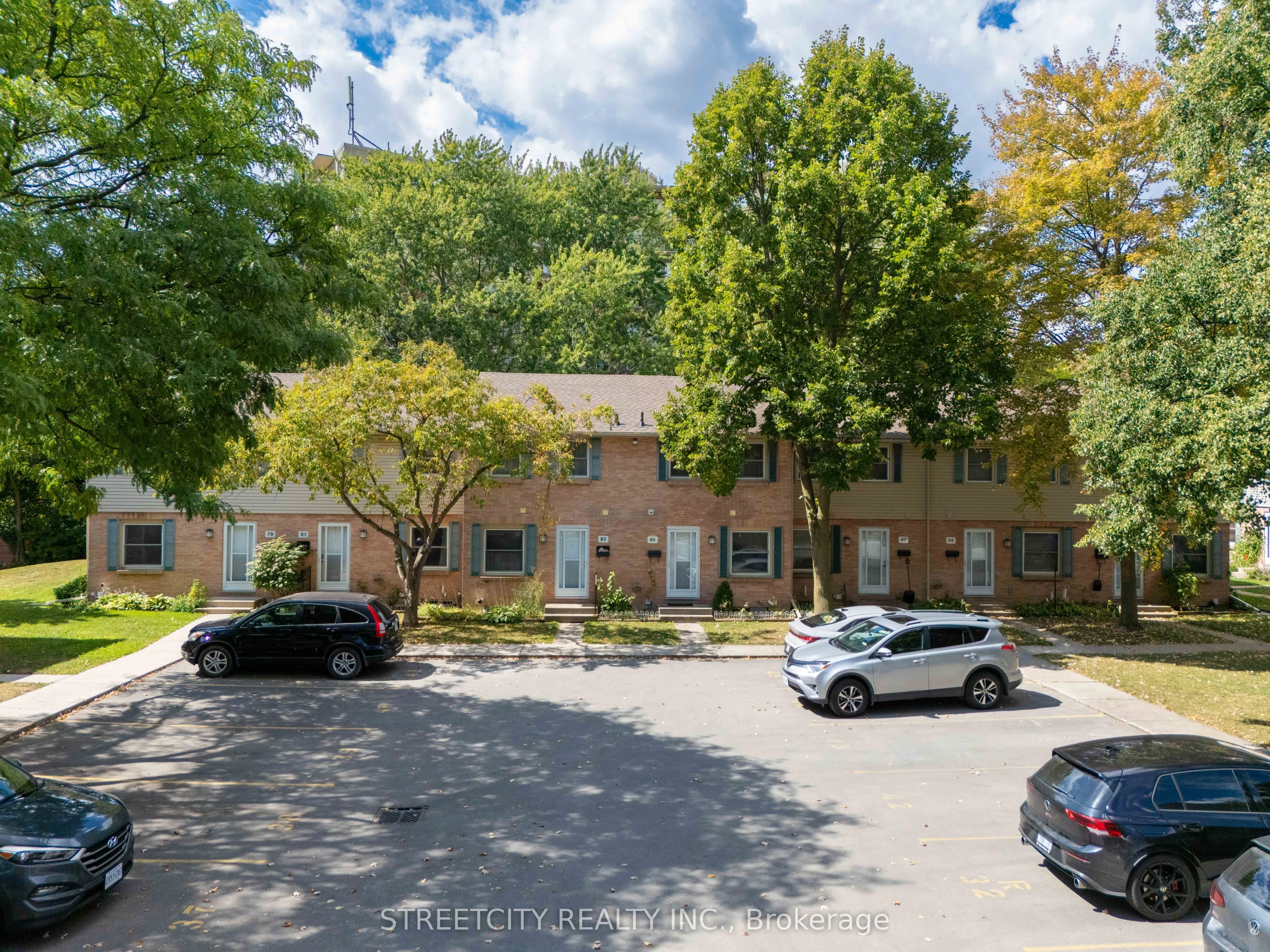 1247 Huron Street, #81