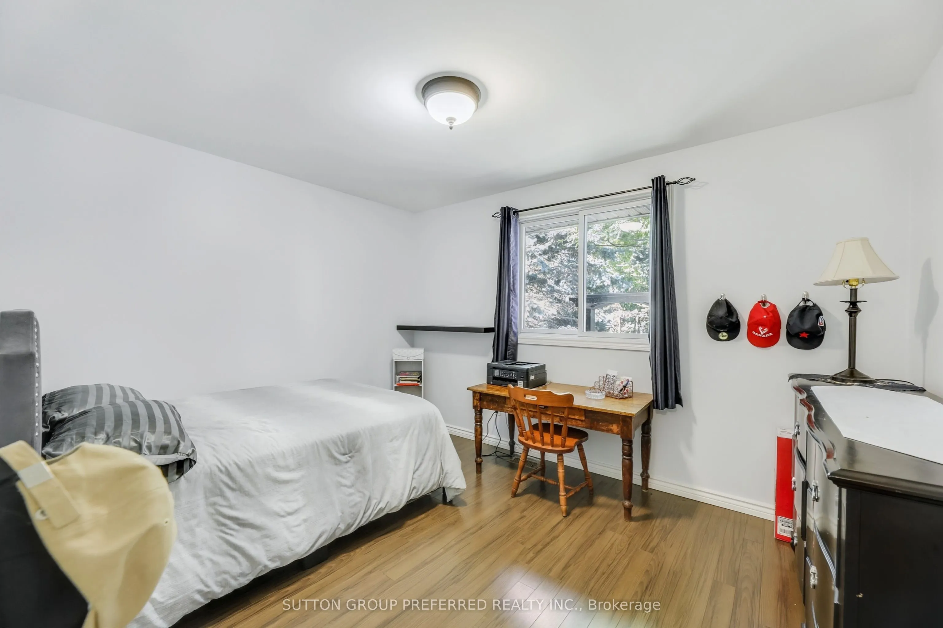 82 Lacey Crescent