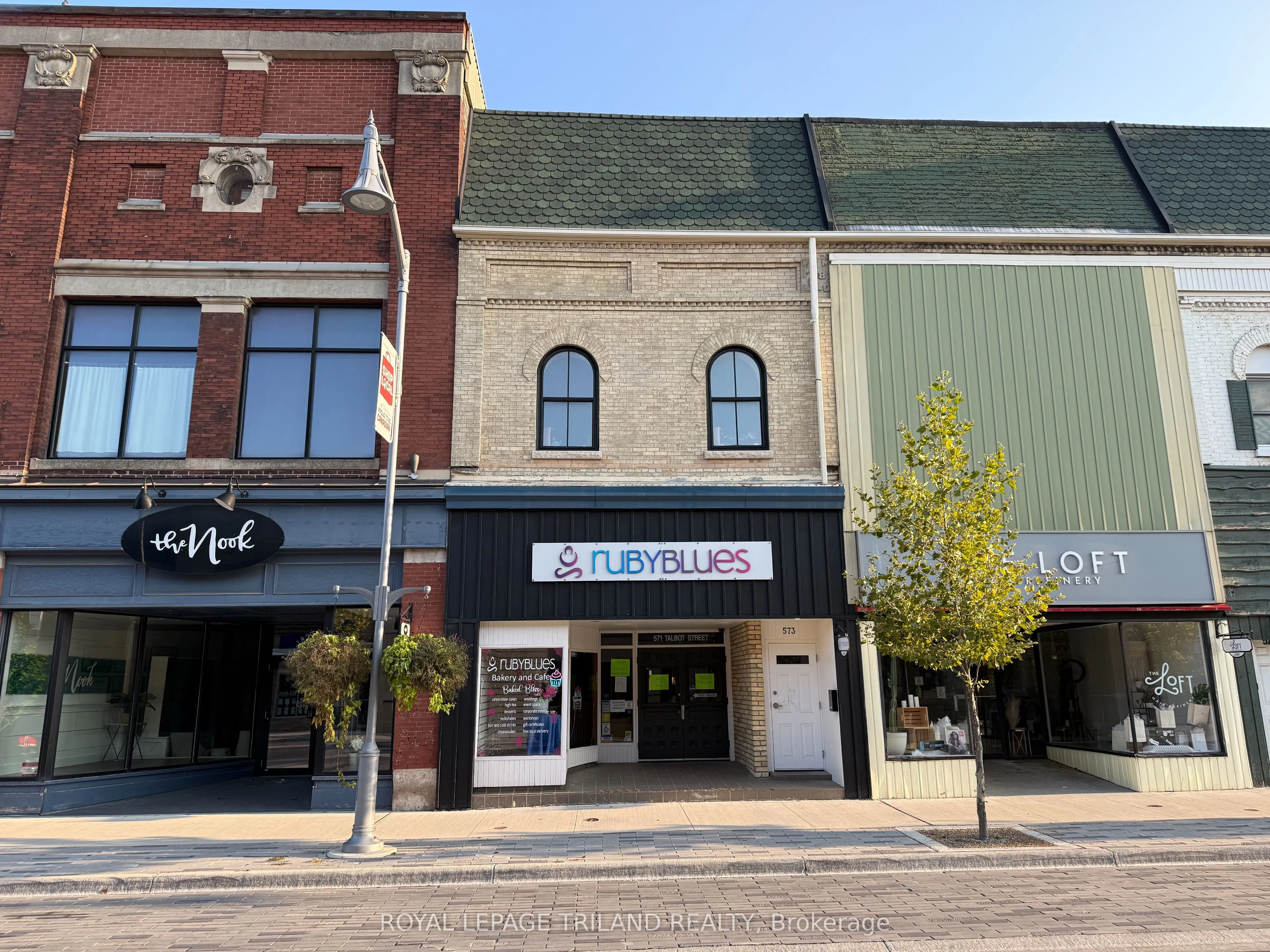571 Talbot Street