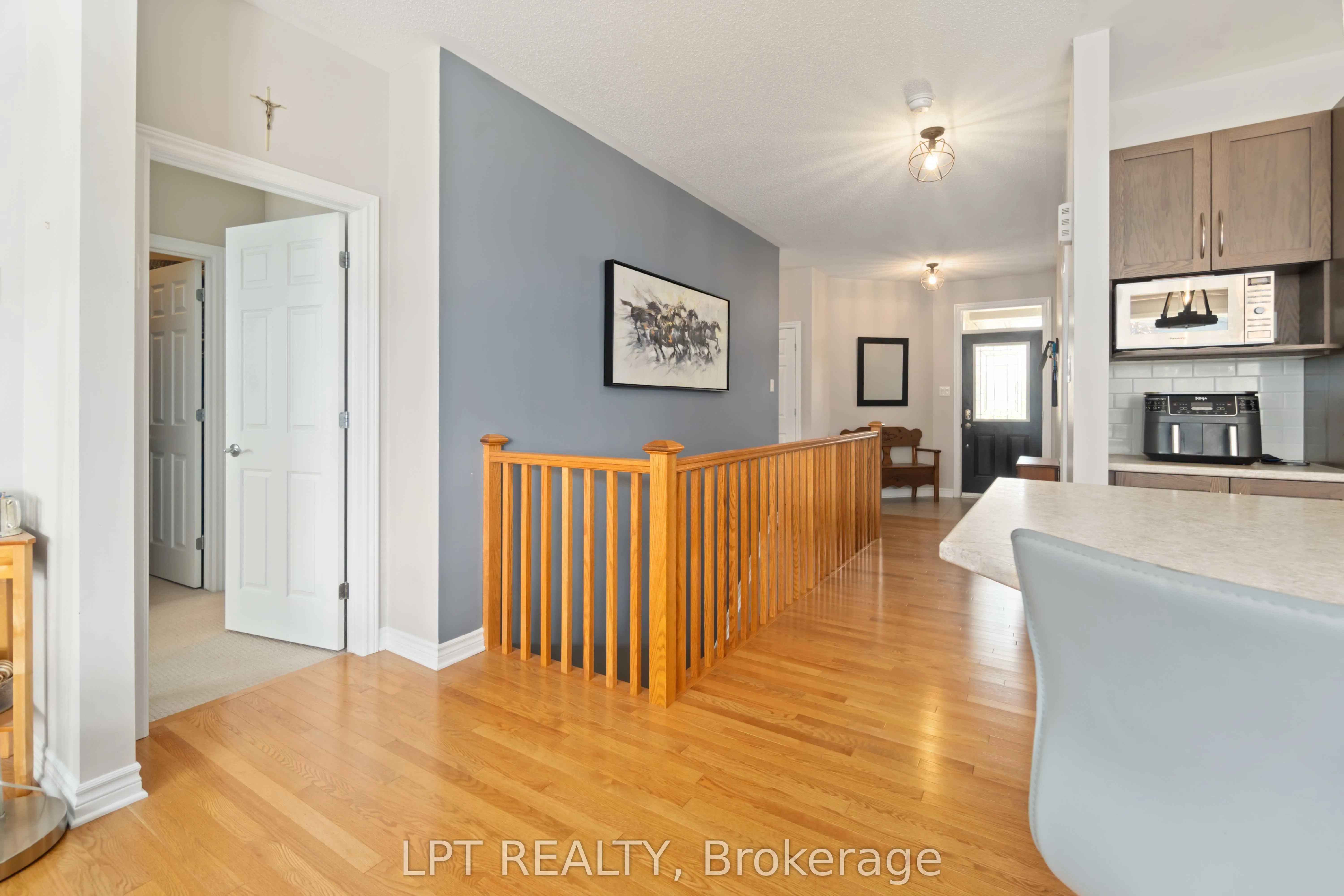 100 Blackhorse Drive