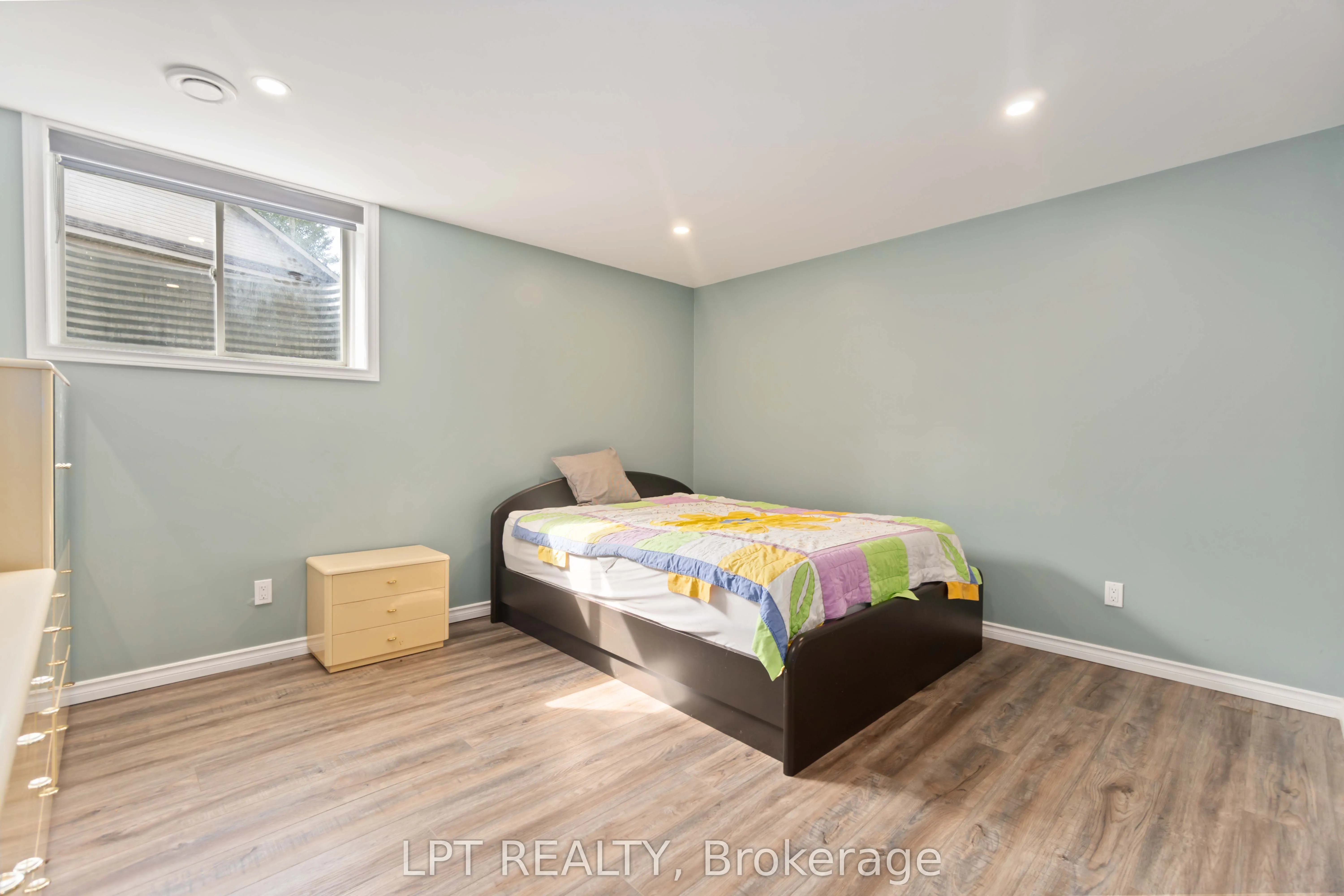 100 Blackhorse Drive