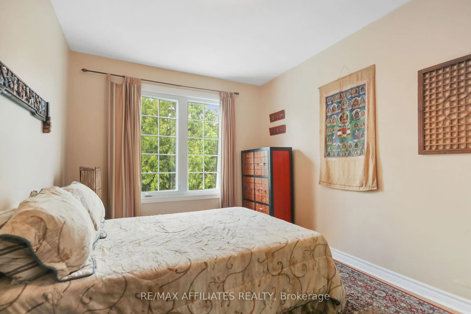 1065 Meadowlands Drive, #113