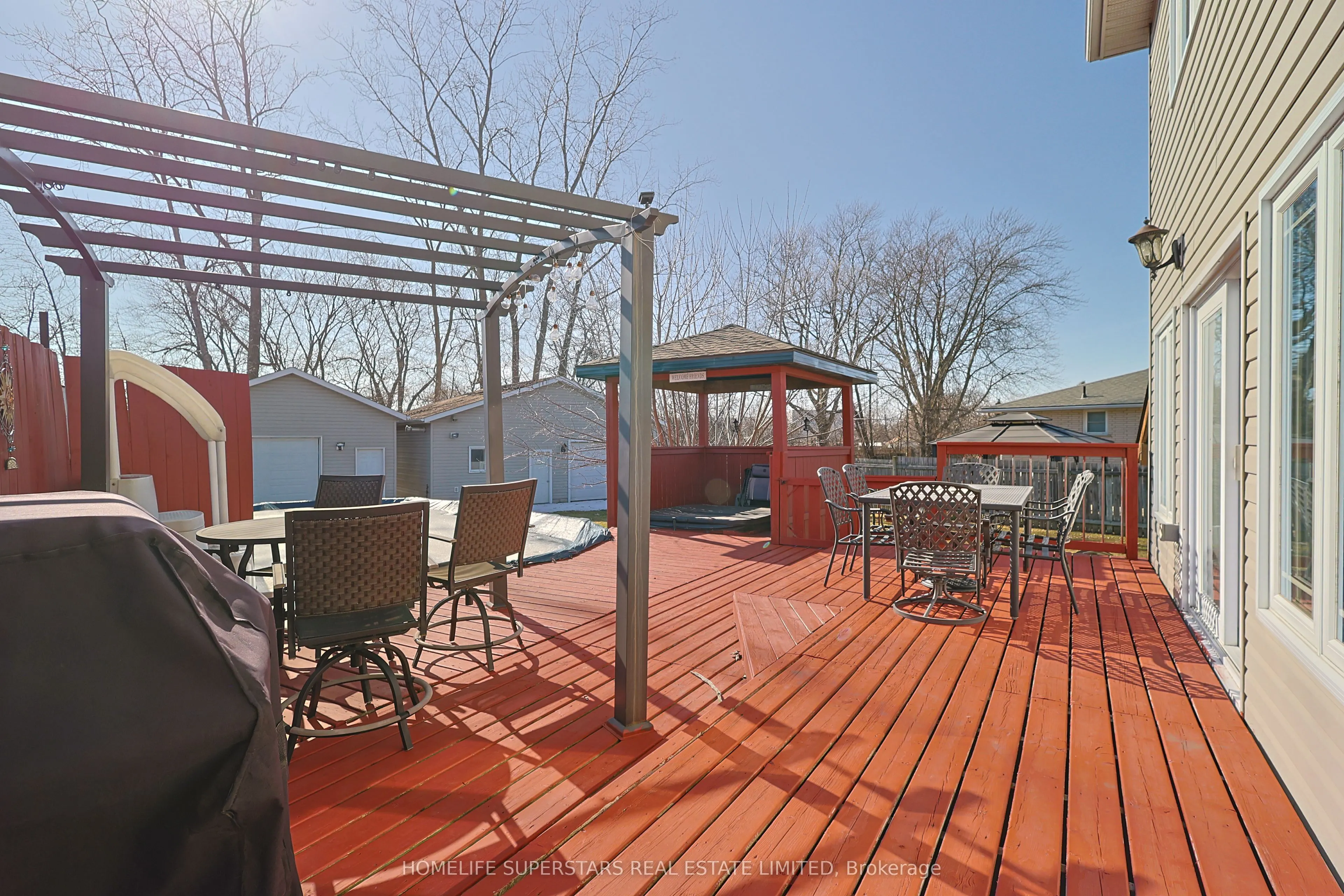 8046 Beaverdams Road E