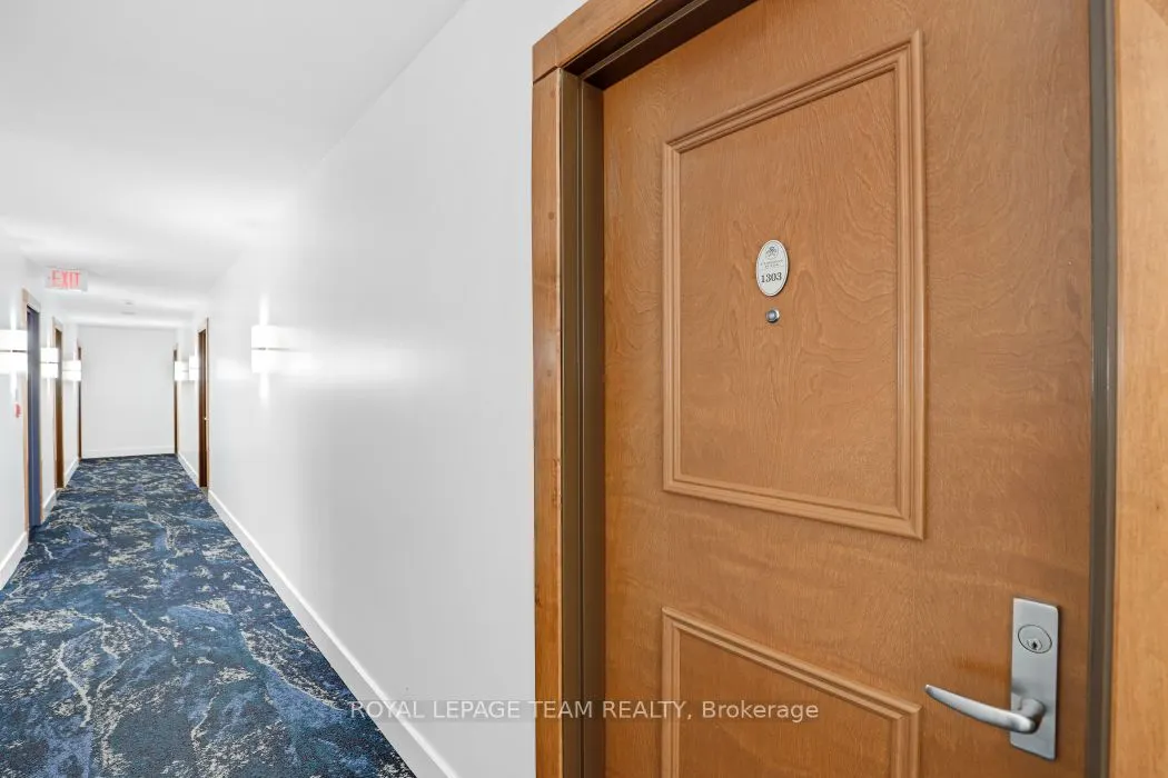 242 Rideau Street, #1303