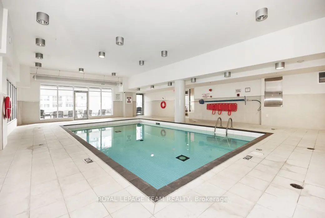 242 Rideau Street, #1303