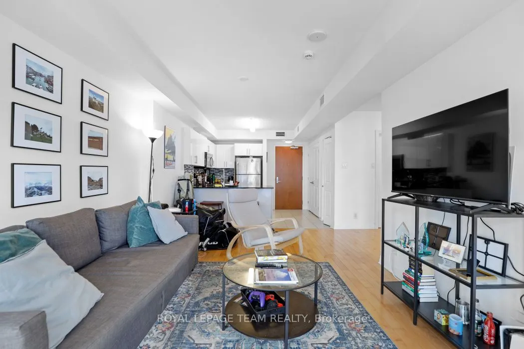 242 Rideau Street, #1303